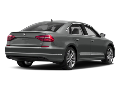 2017 Volkswagen Passat R-Line w/Comfort Pkg
