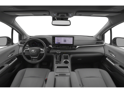 2025 Toyota Sienna XLE 8 Passenger