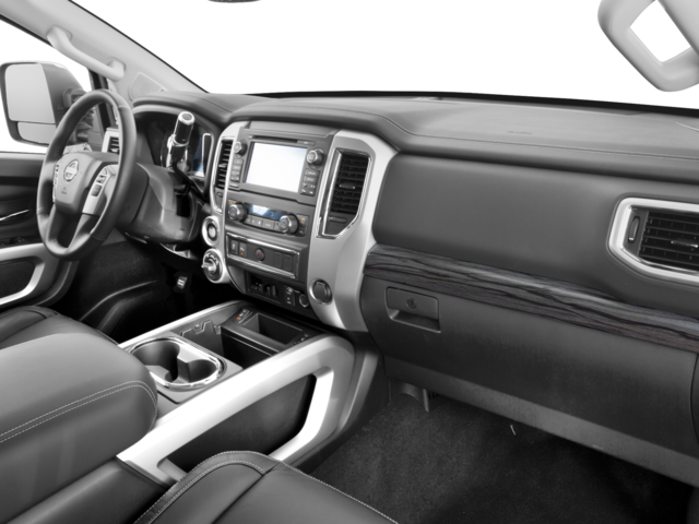 2017 Nissan Titan XD SL