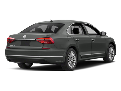 2018 Volkswagen Passat 2.0T SE w/Technology