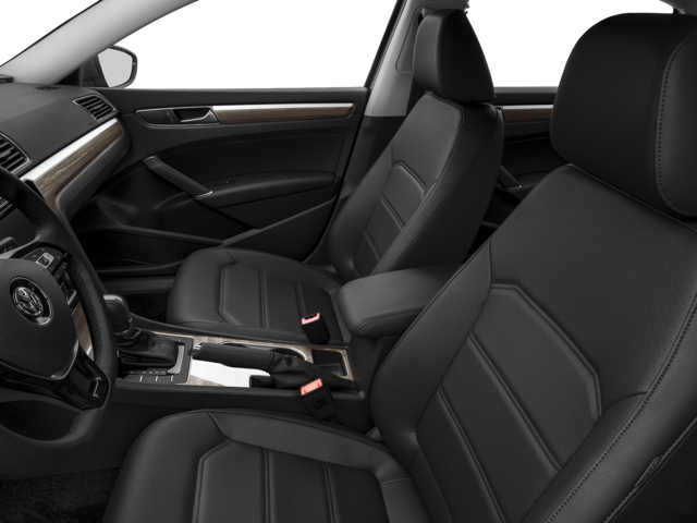 2018 Volkswagen Passat 2.0T SE w/Technology