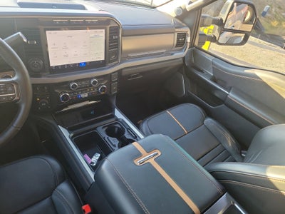 2024 Ford Super Duty F-250 SRW Platinum
