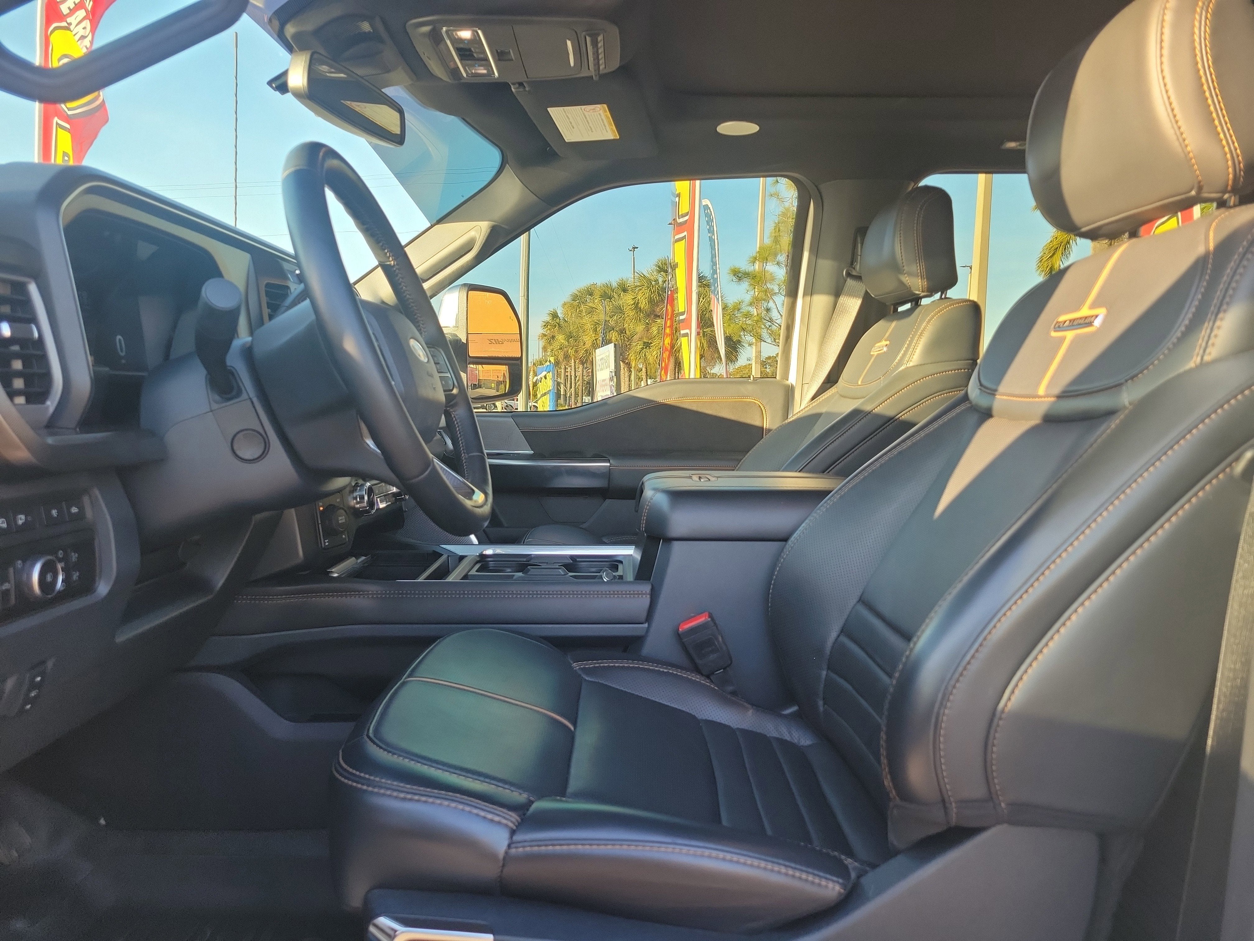 2024 Ford Super Duty F-250 SRW Platinum