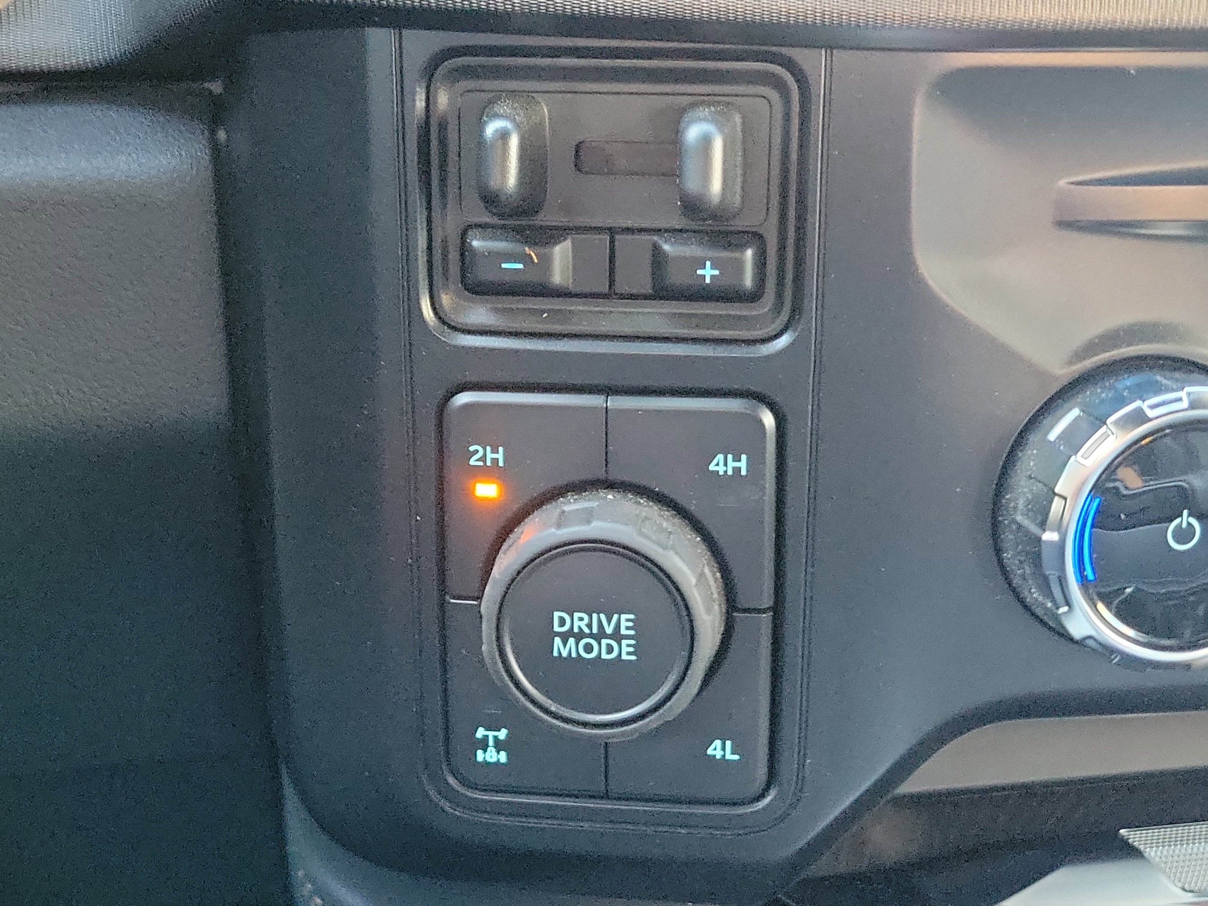 2024 Ford Super Duty F-250 SRW Platinum