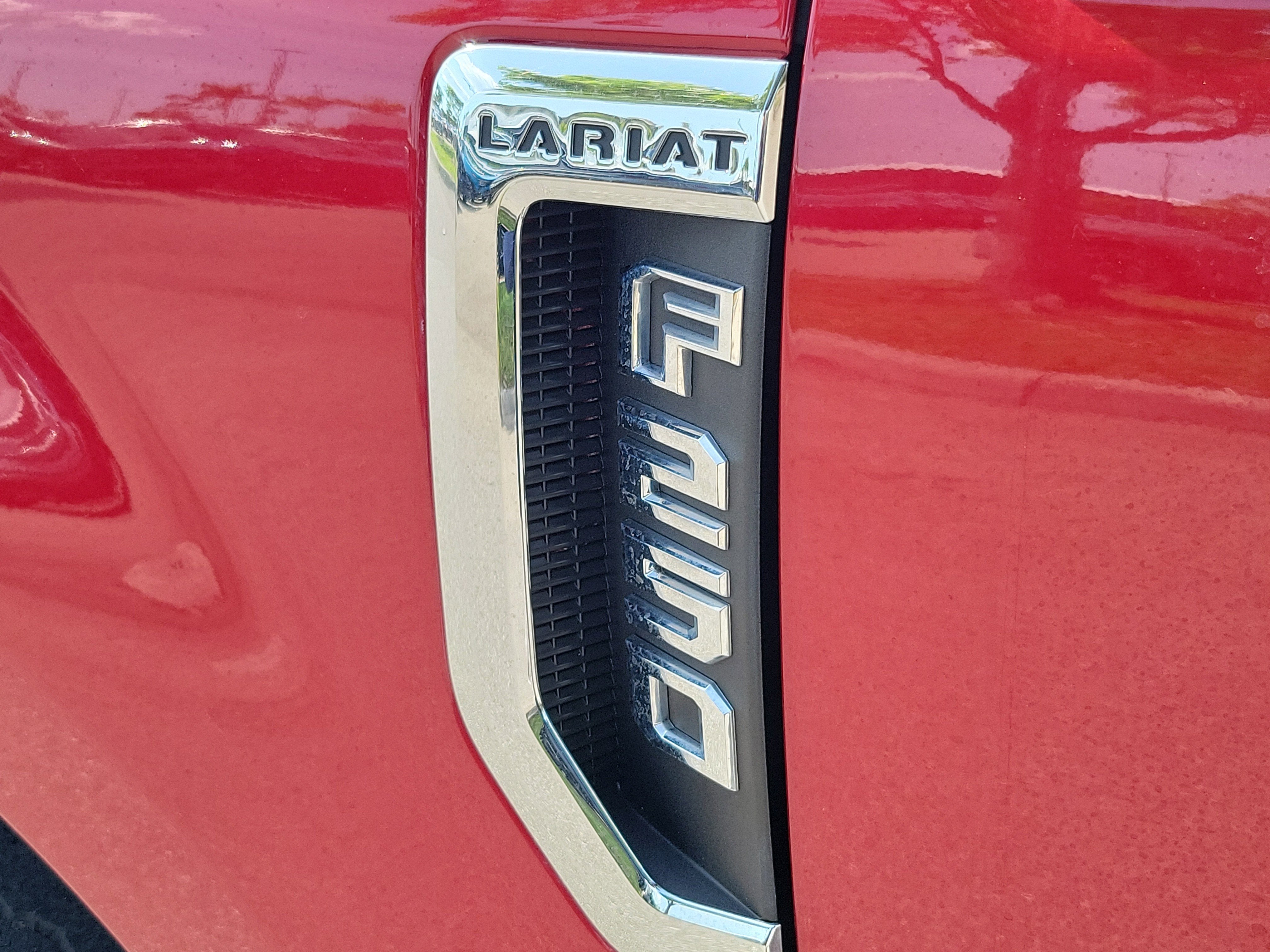 2022 Ford Super Duty F-250 SRW LARIAT