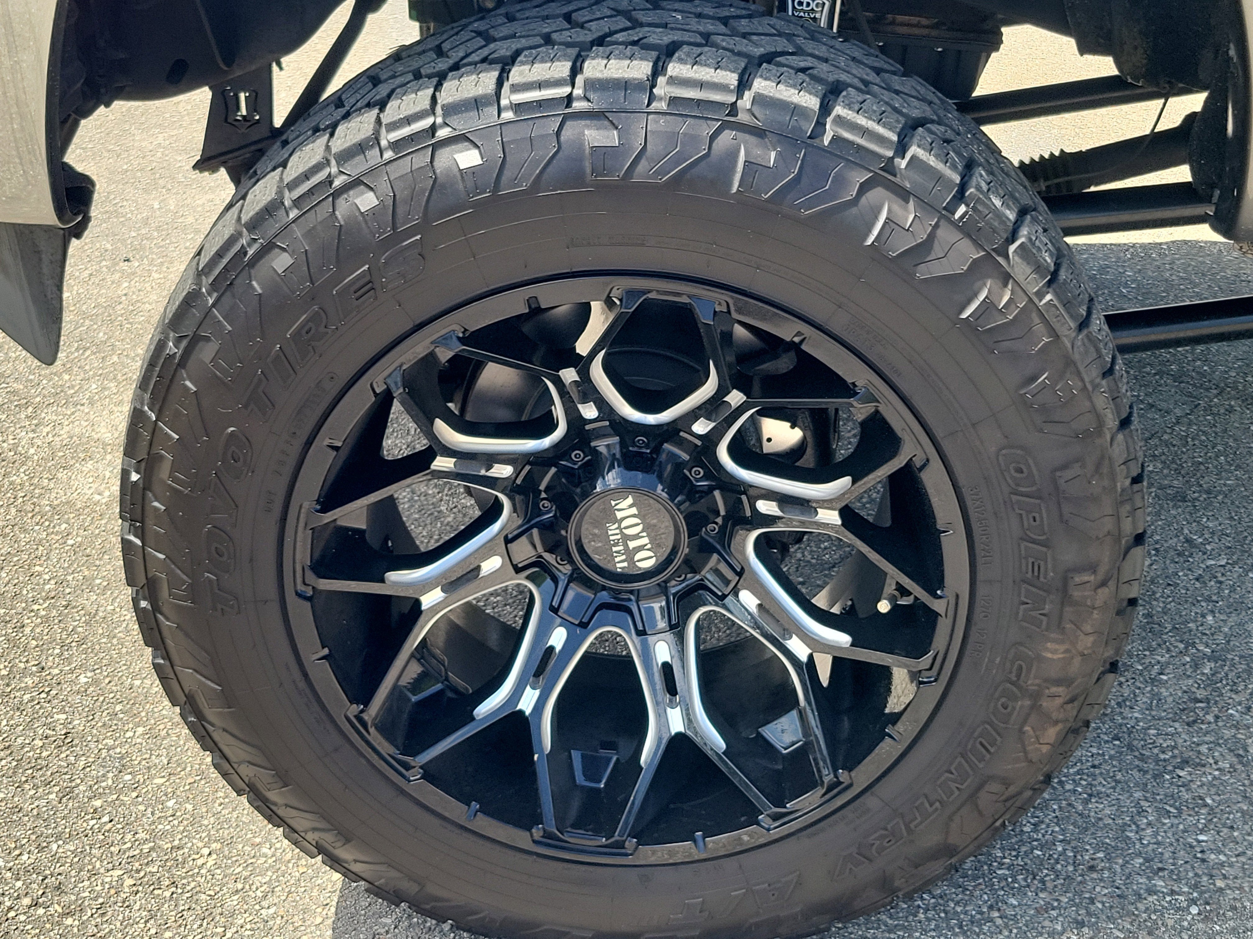 2011 Ford Super Duty F-350 SRW Lariat