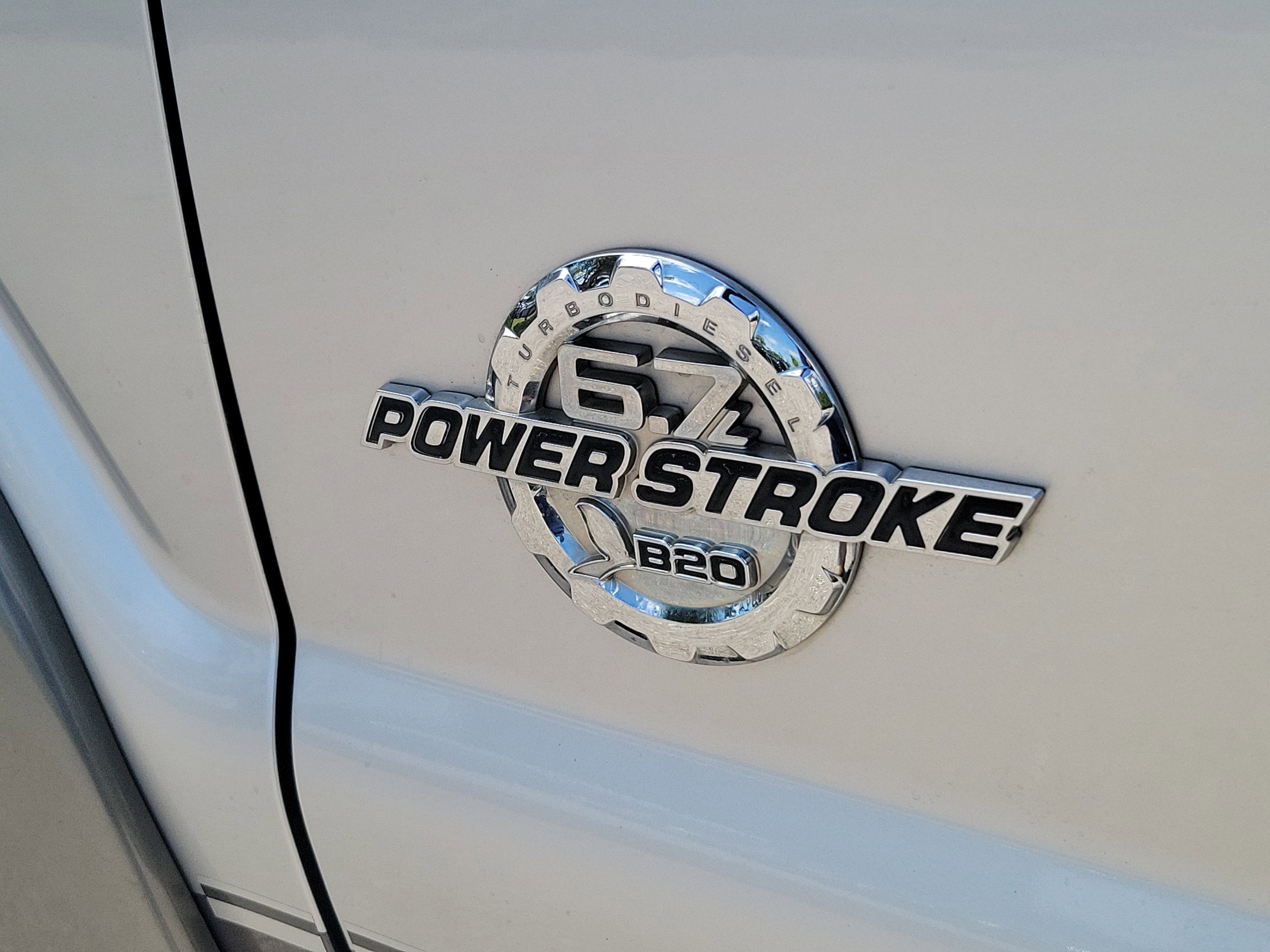 2011 Ford Super Duty F-350 SRW Lariat