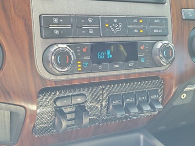 2011 Ford Super Duty F-350 SRW Lariat