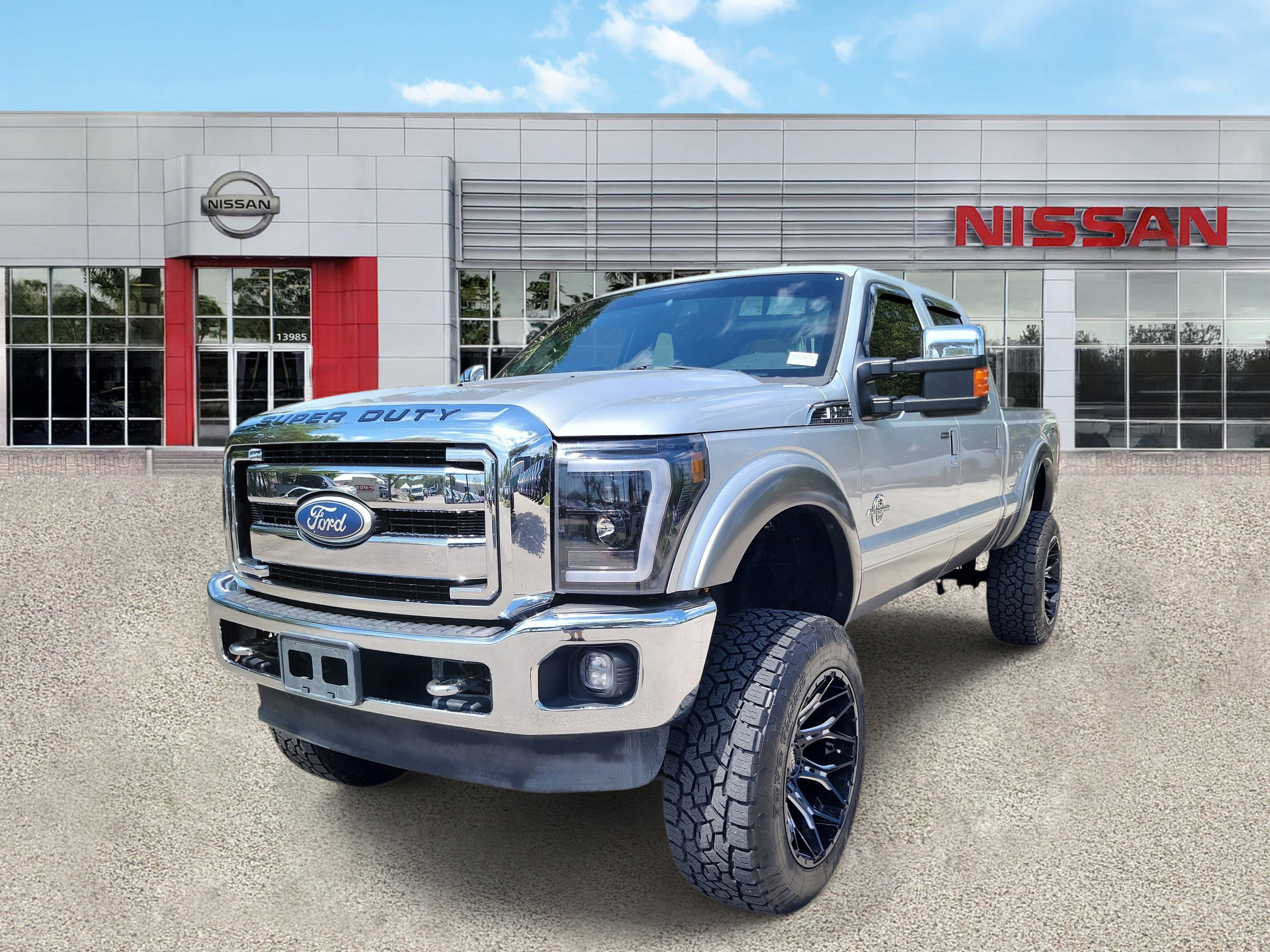 2011 Ford Super Duty F-350 SRW Lariat