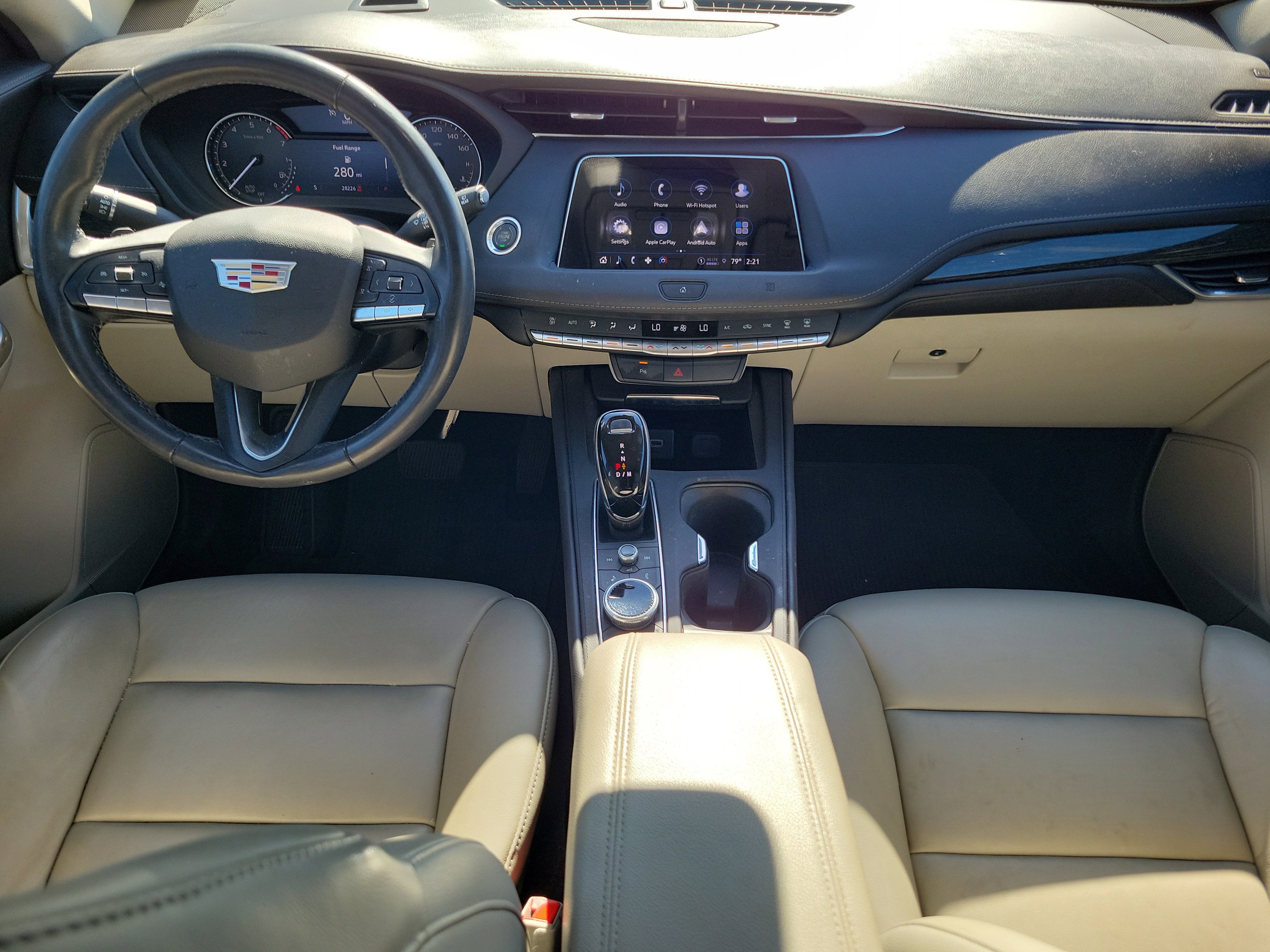 2021 Cadillac XT4 FWD Premium Luxury