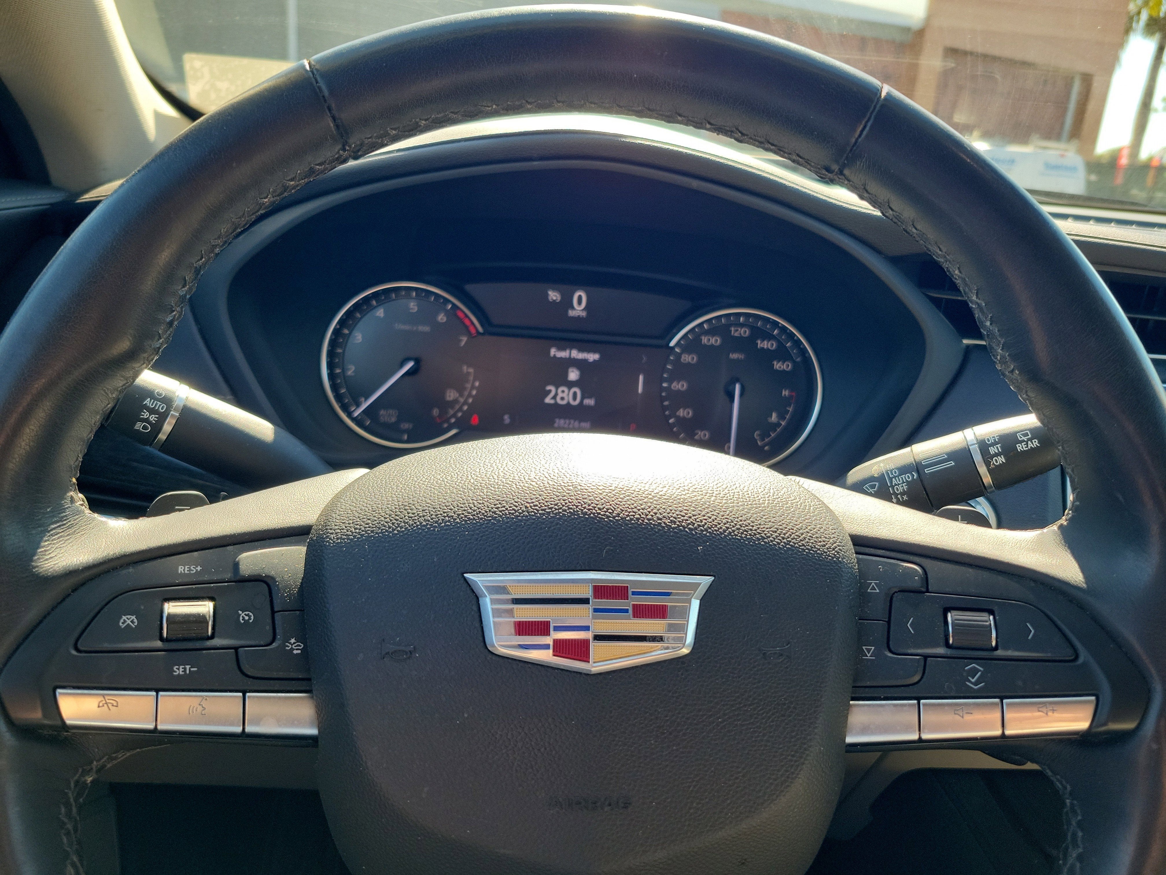 2021 Cadillac XT4 FWD Premium Luxury