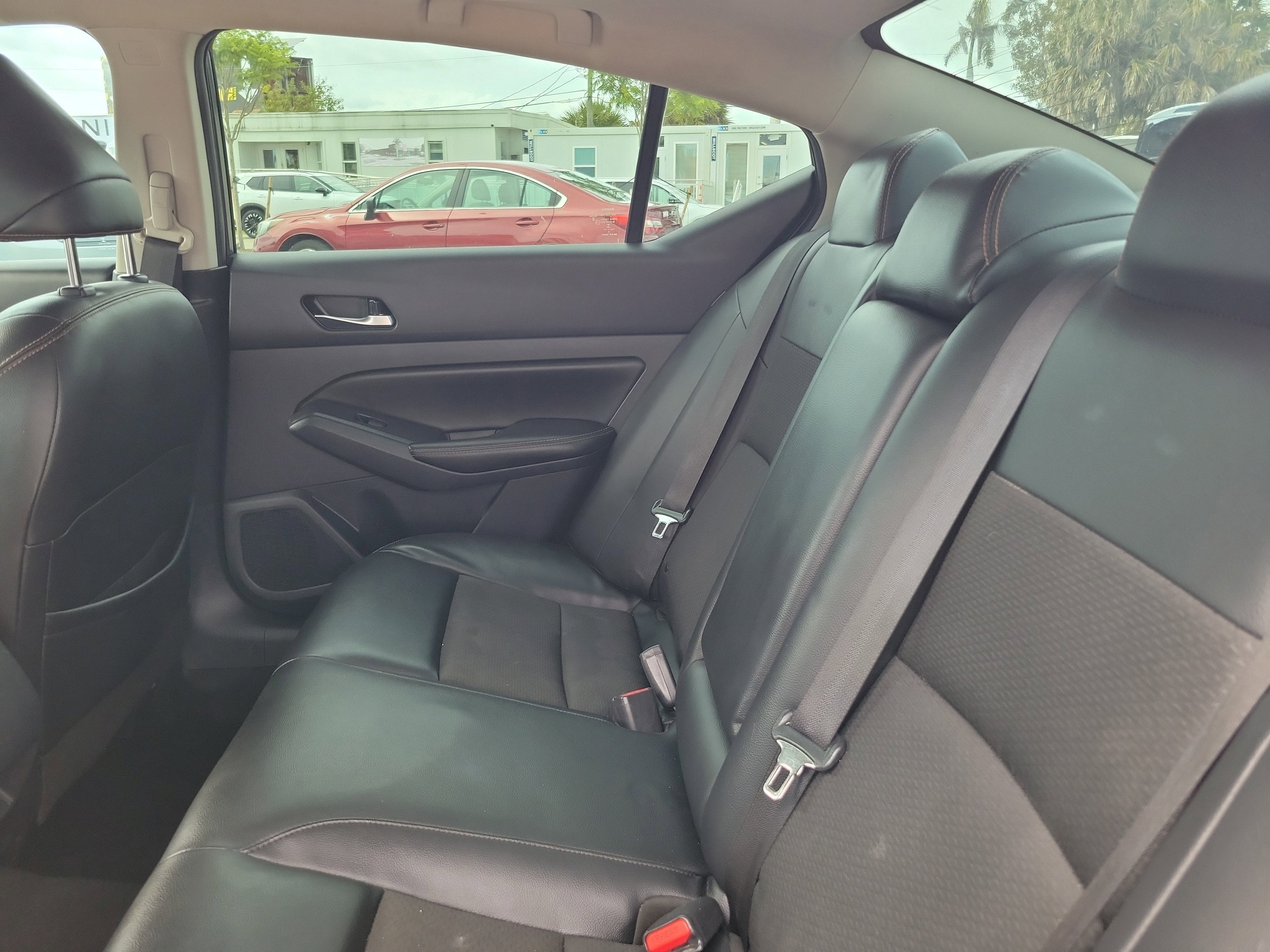 2021 Nissan Altima 2.0 SR