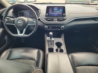 2021 Nissan Altima 2.0 SR