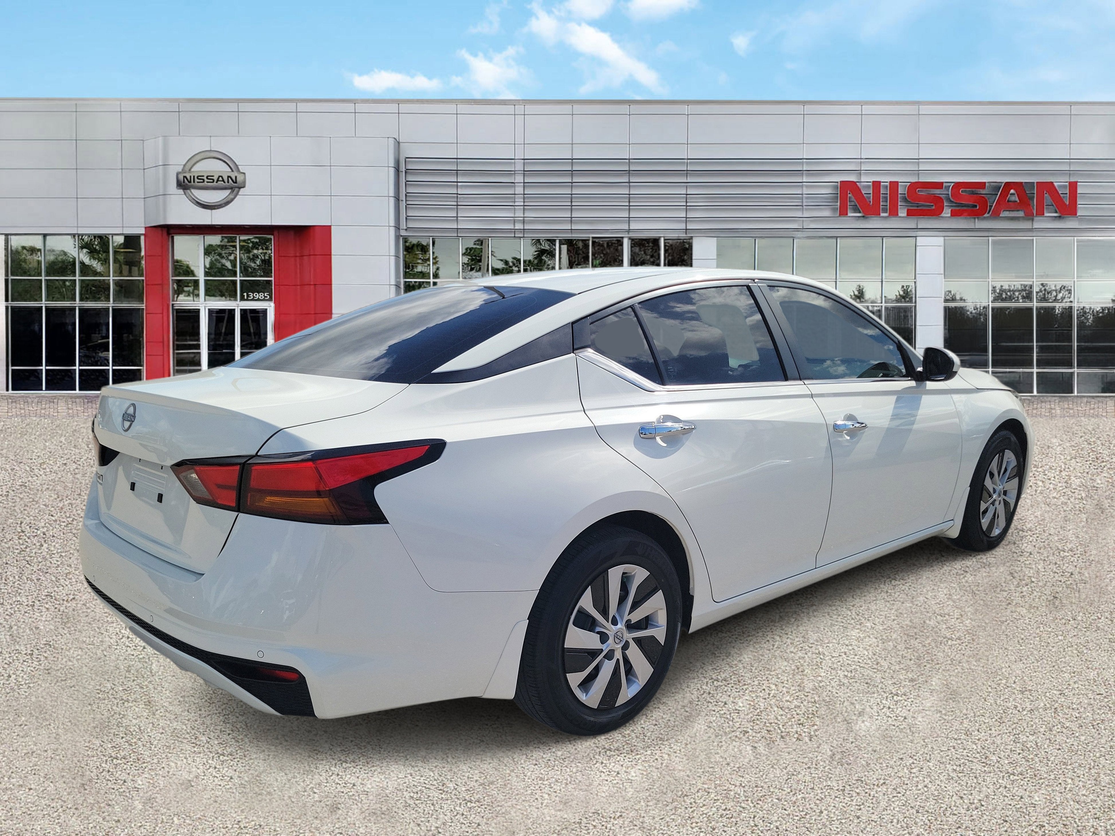 2023 Nissan Altima 2.5 S