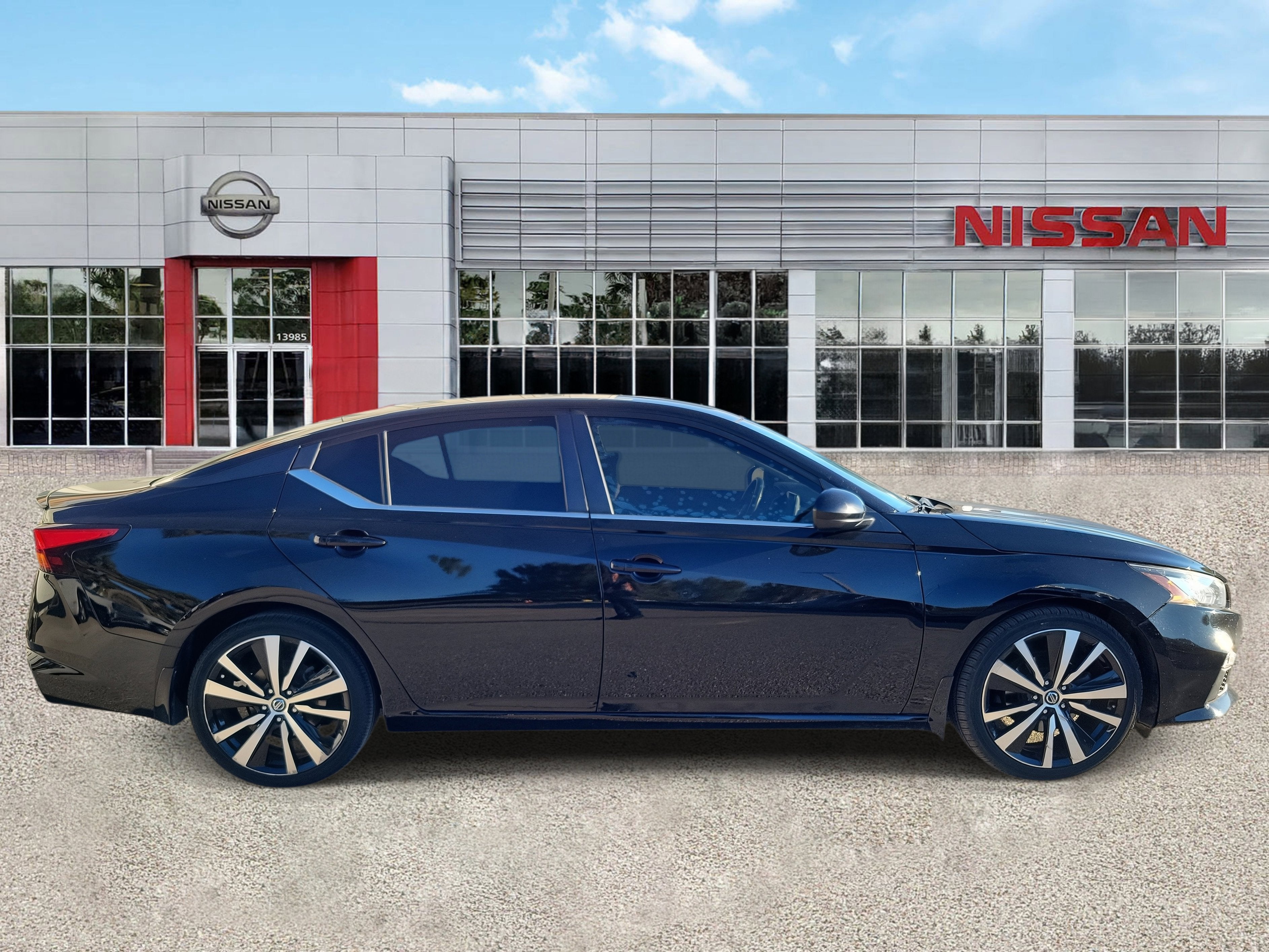 2020 Nissan Altima 2.5 SR