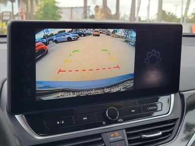 2025 Nissan Altima SR