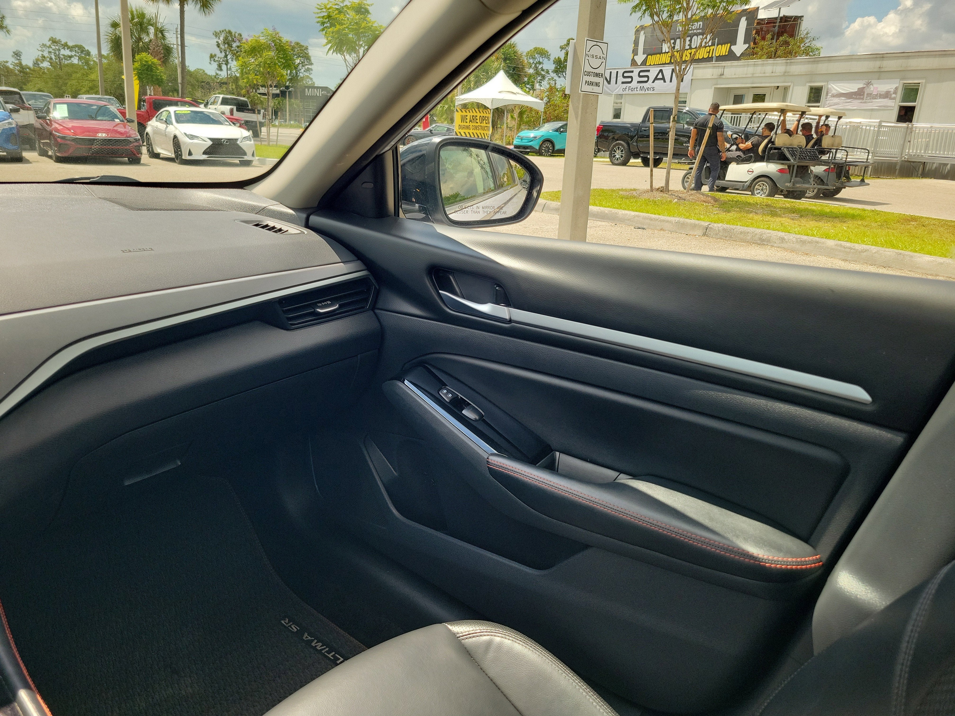 2025 Nissan Altima SR