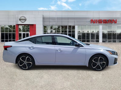 2025 Nissan Altima SR