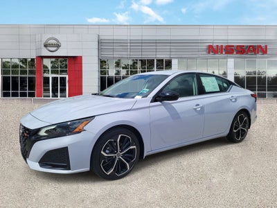 2025 Nissan Altima SR