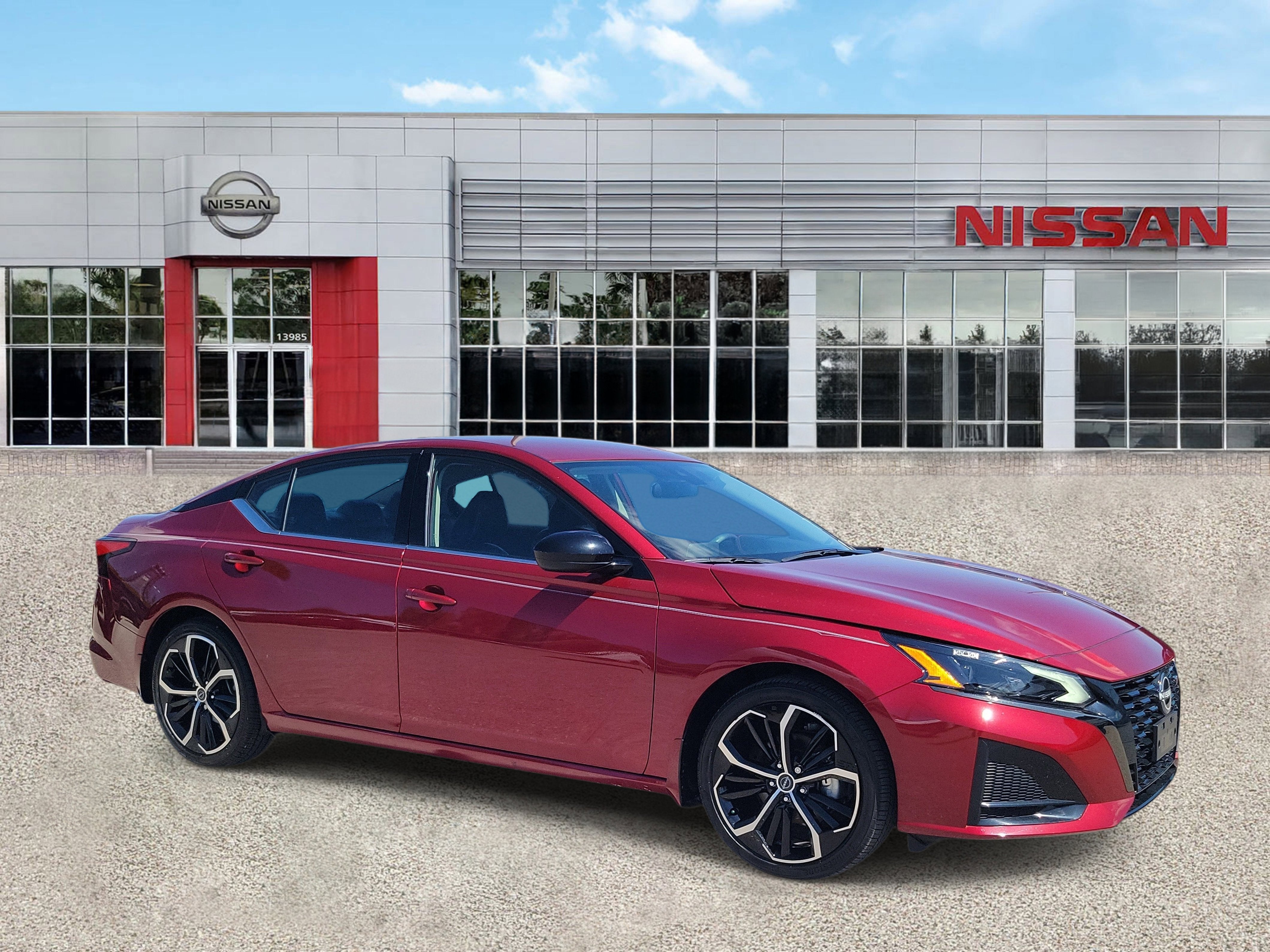 2023 Nissan Altima 2.5 SR