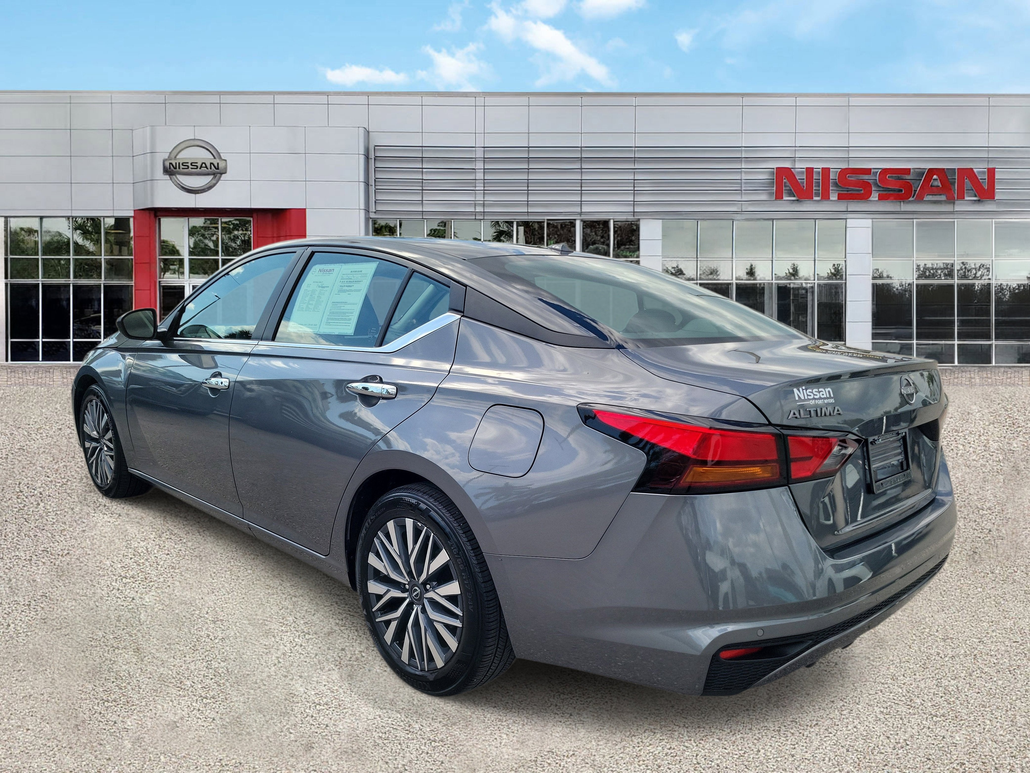 2025 Nissan Altima SV
