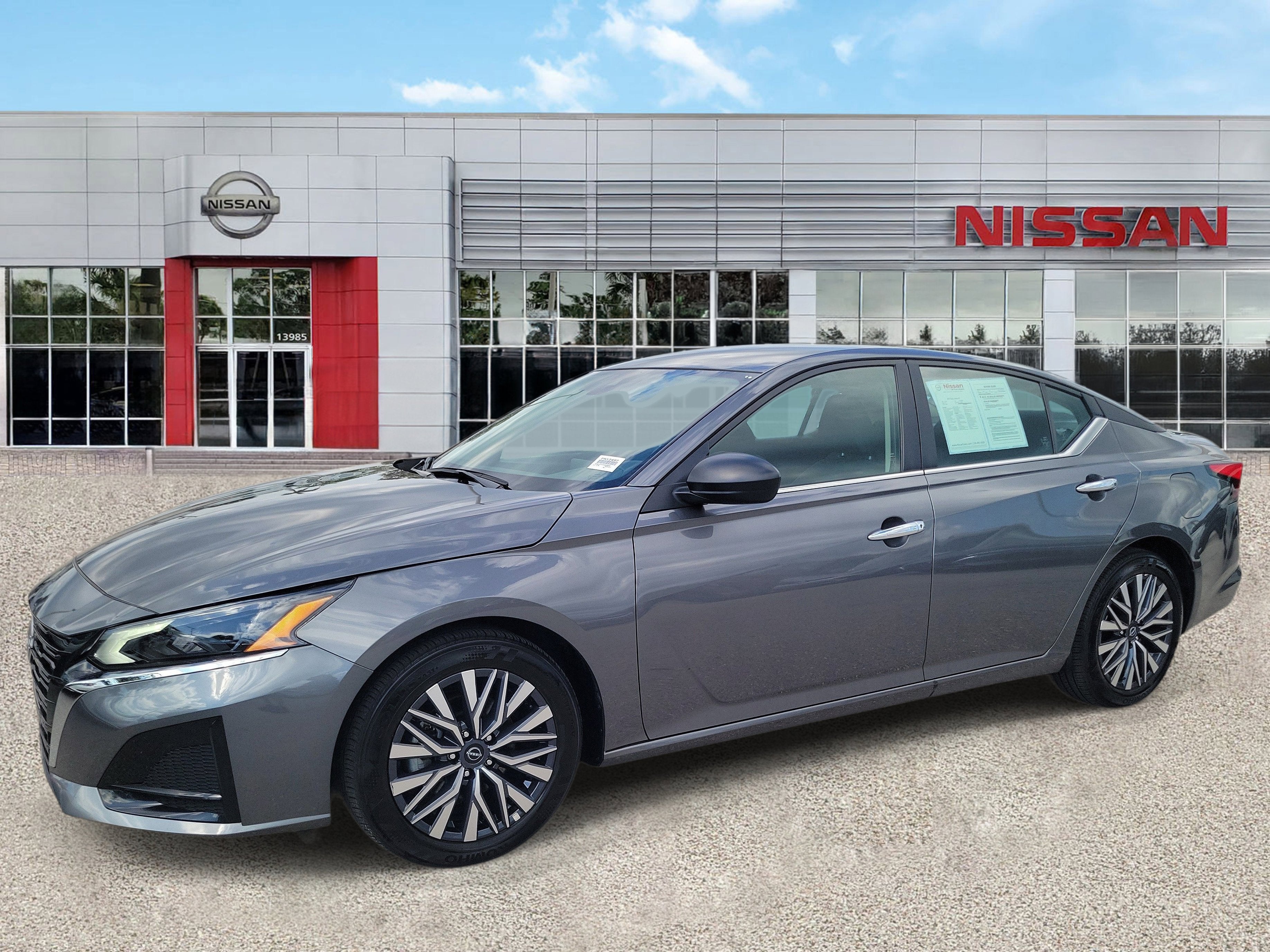 2025 Nissan Altima SV