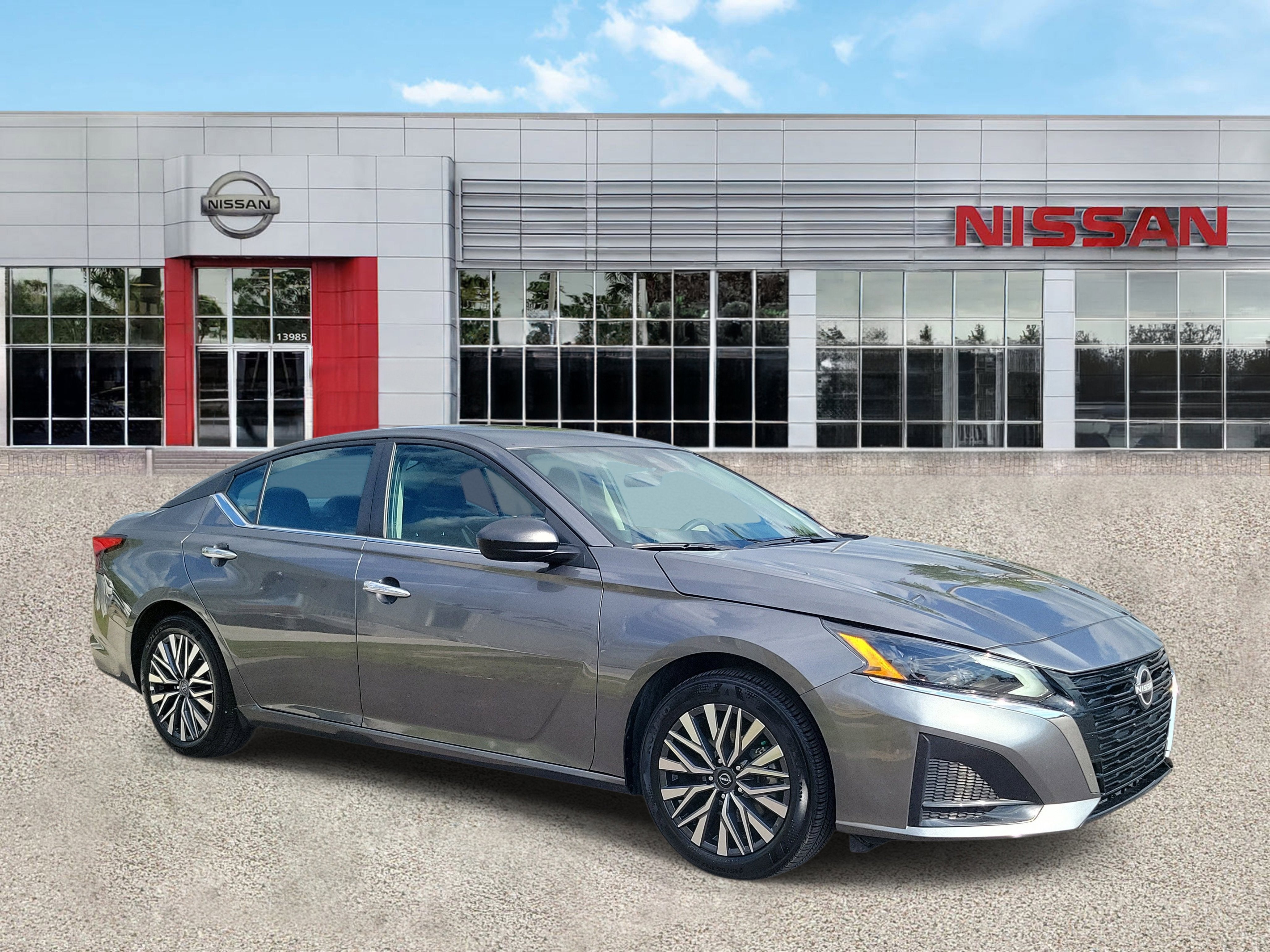 2025 Nissan Altima SV