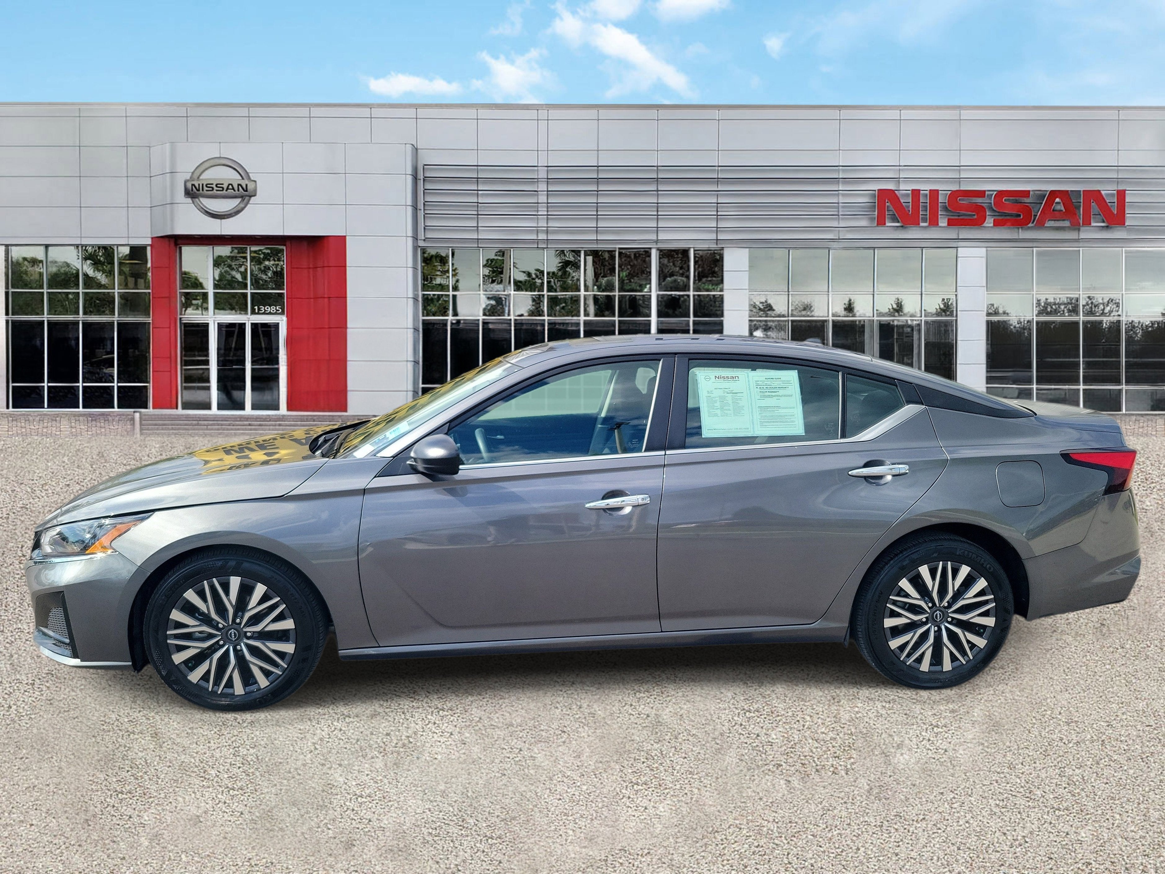 2025 Nissan Altima SV