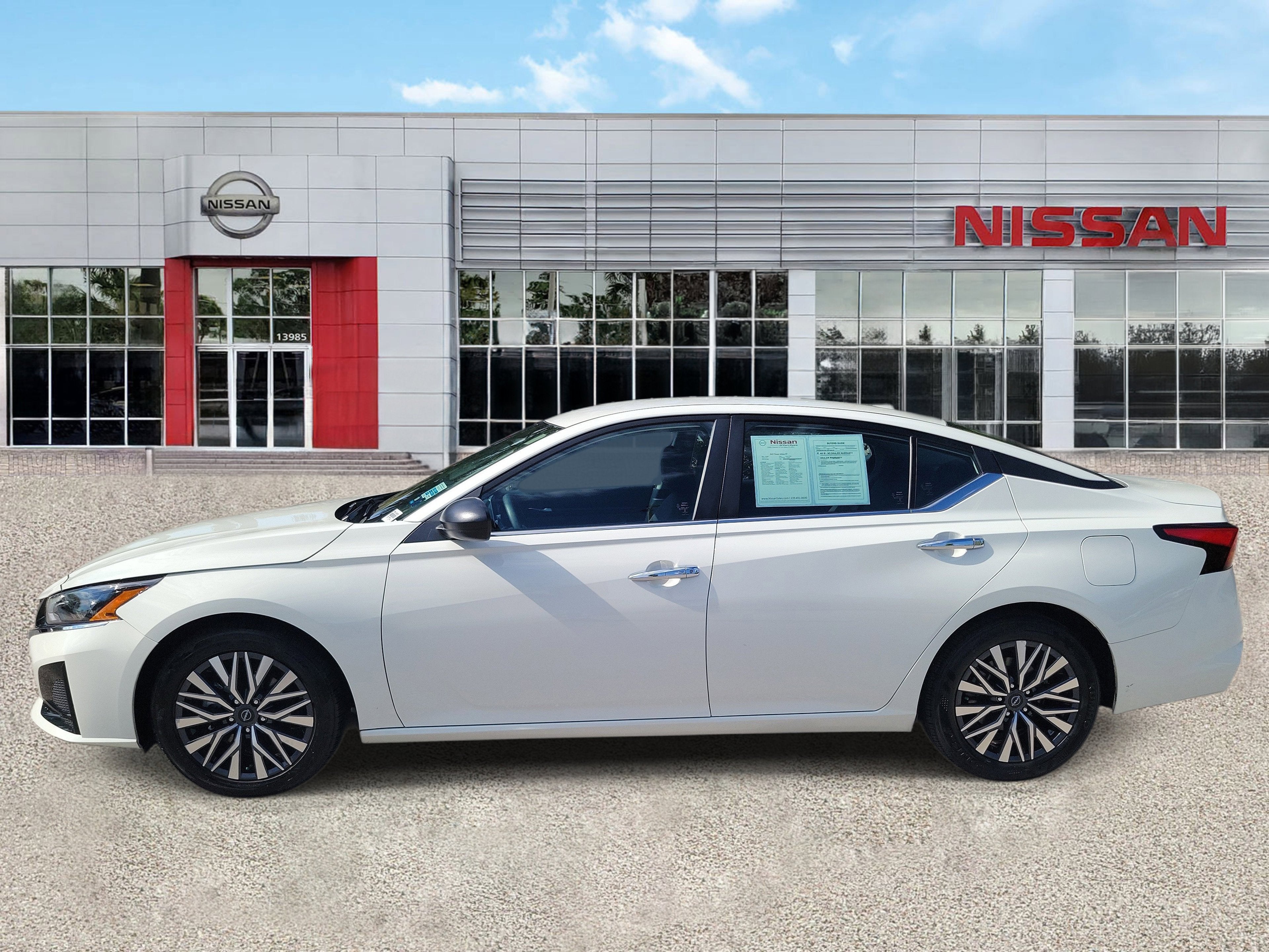 2025 Nissan Altima SV