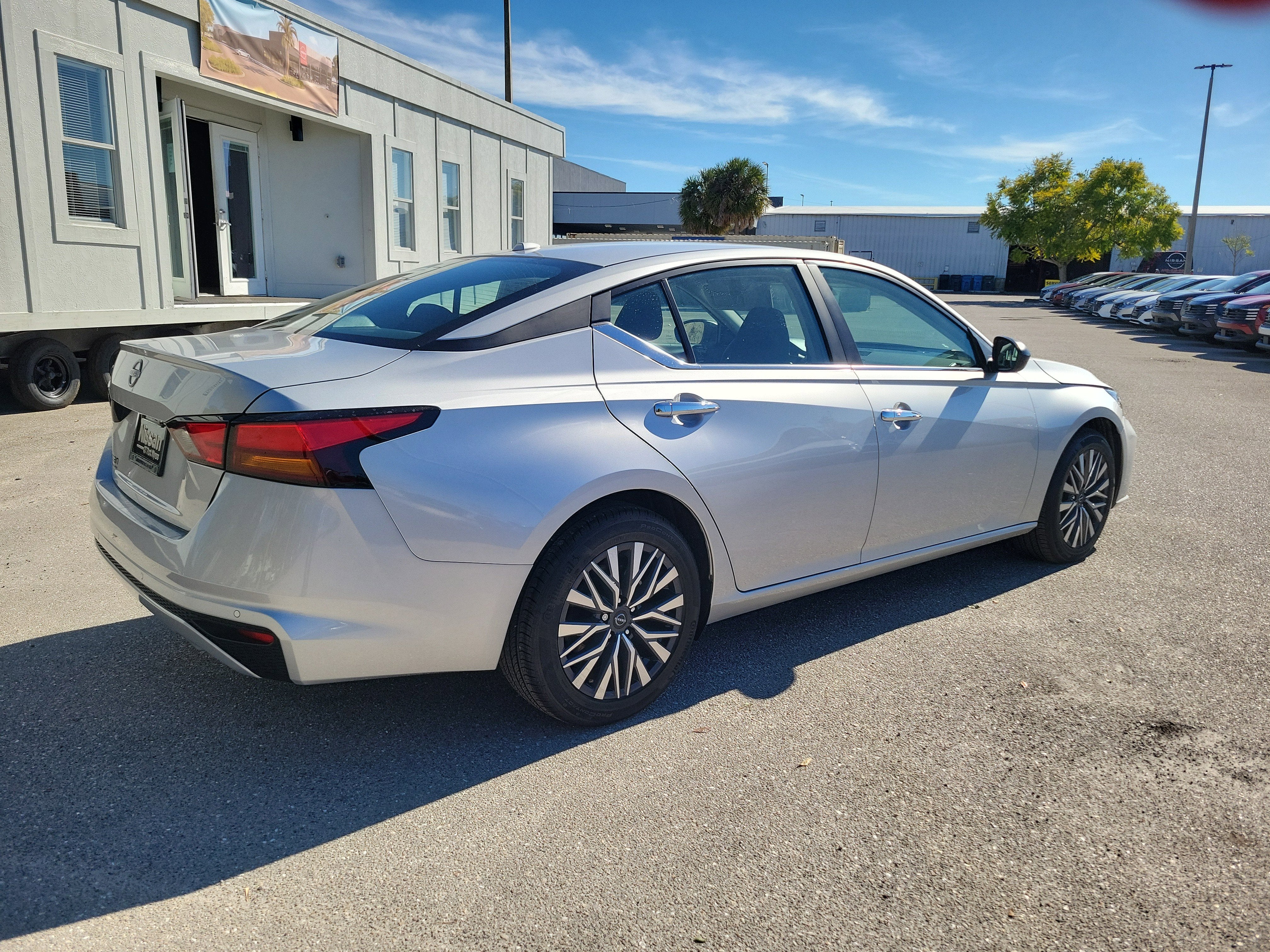 2025 Nissan Altima SV