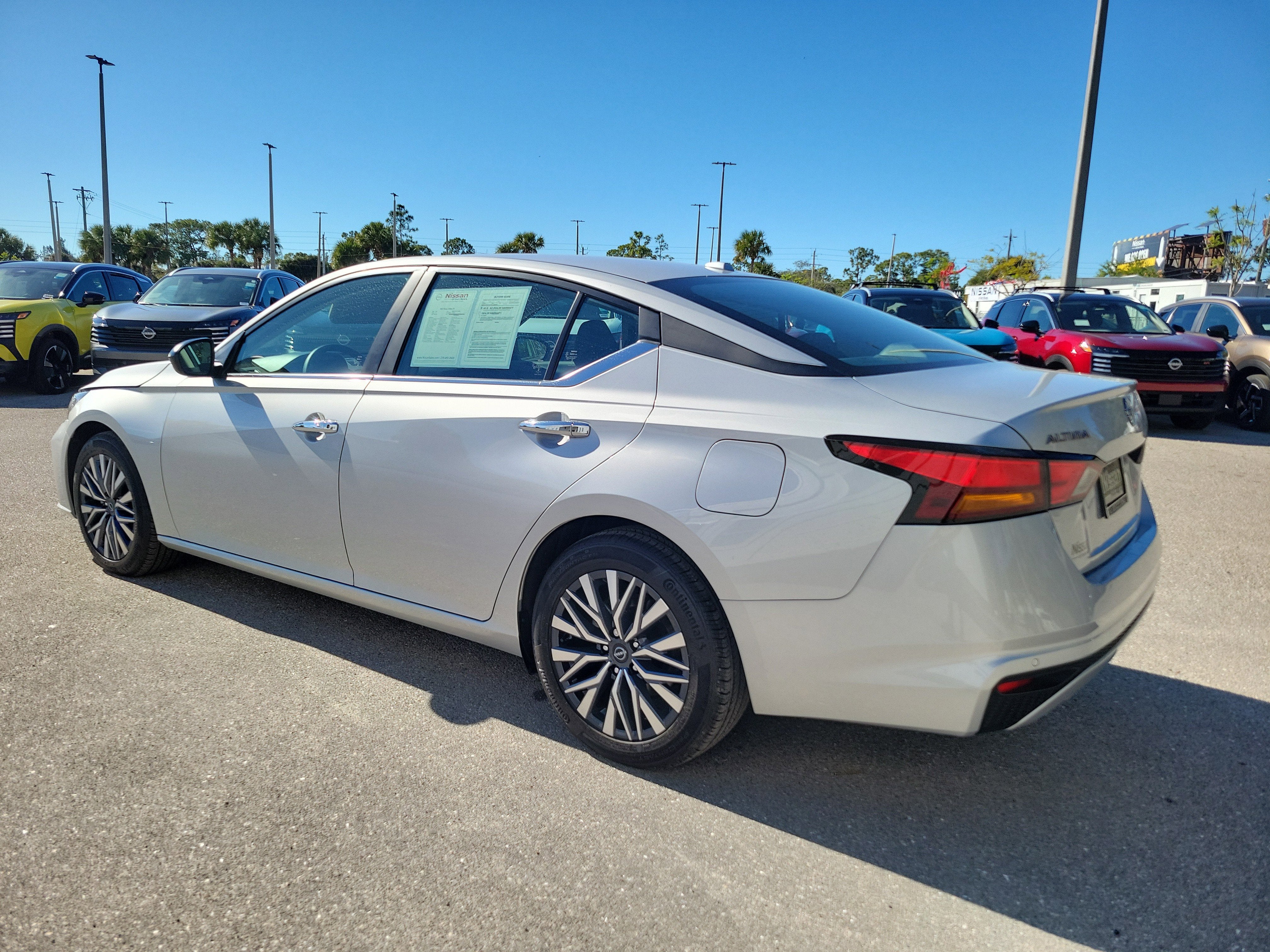 2025 Nissan Altima SV