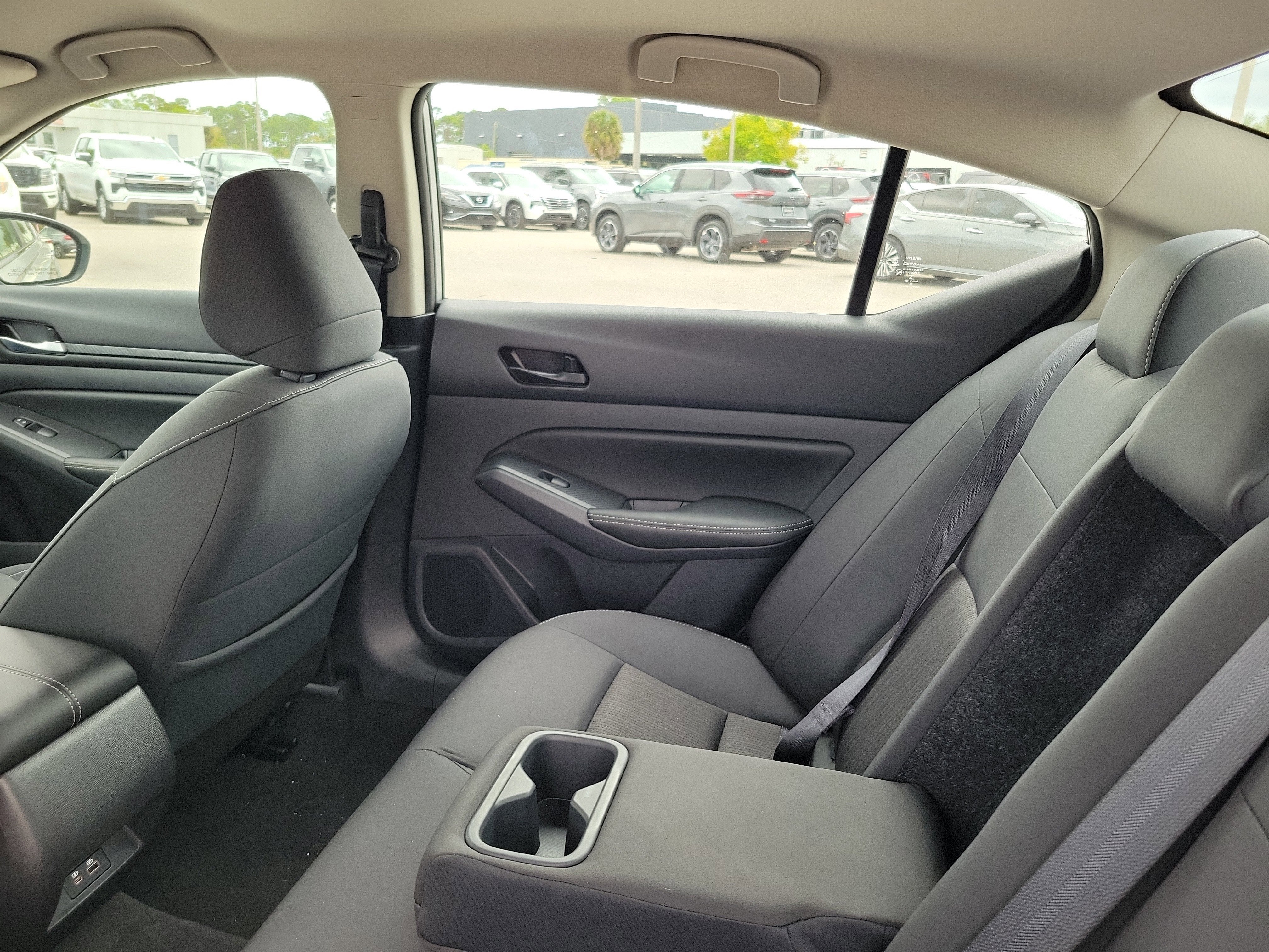 2025 Nissan Altima SV