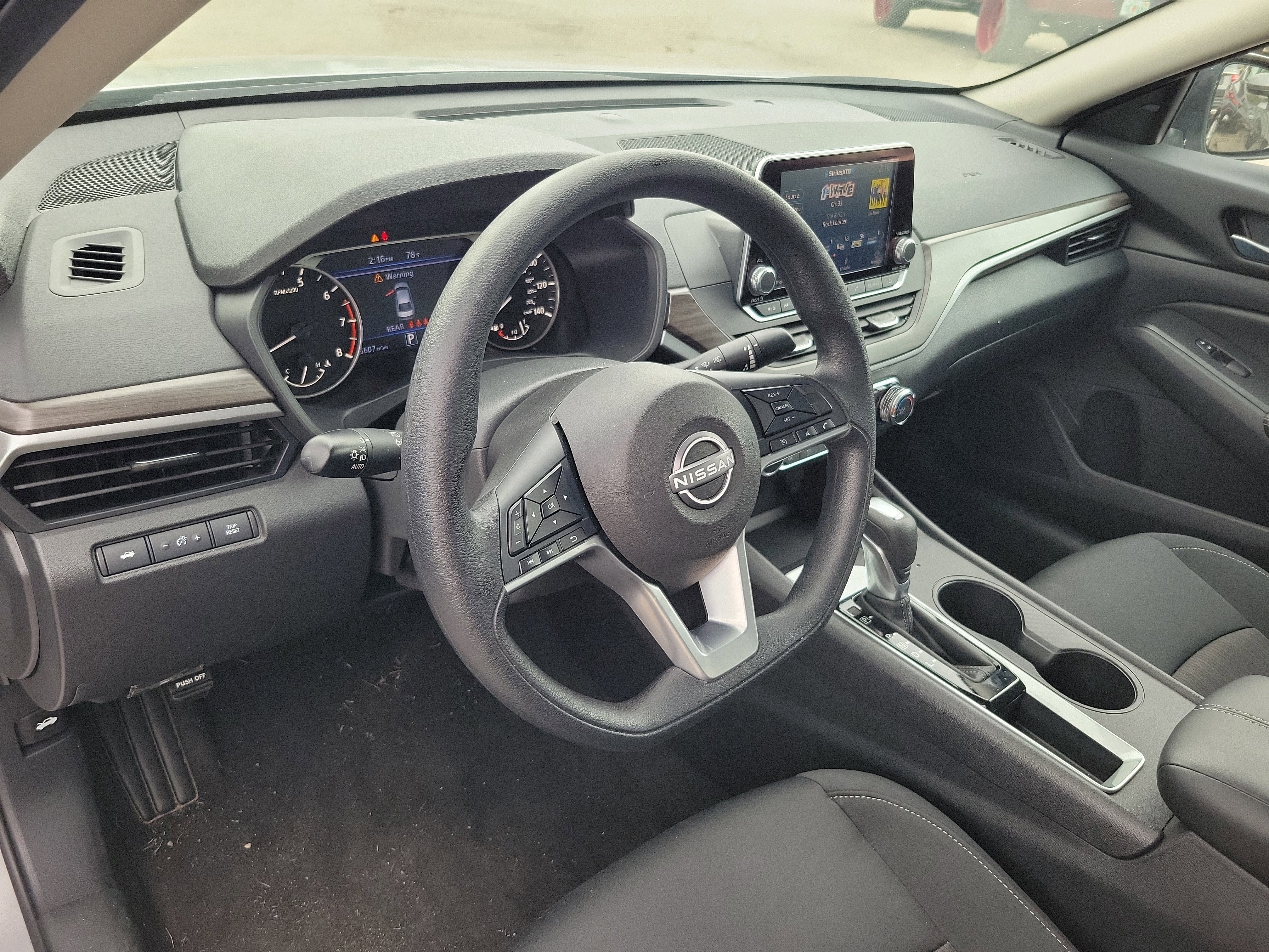 2025 Nissan Altima SV