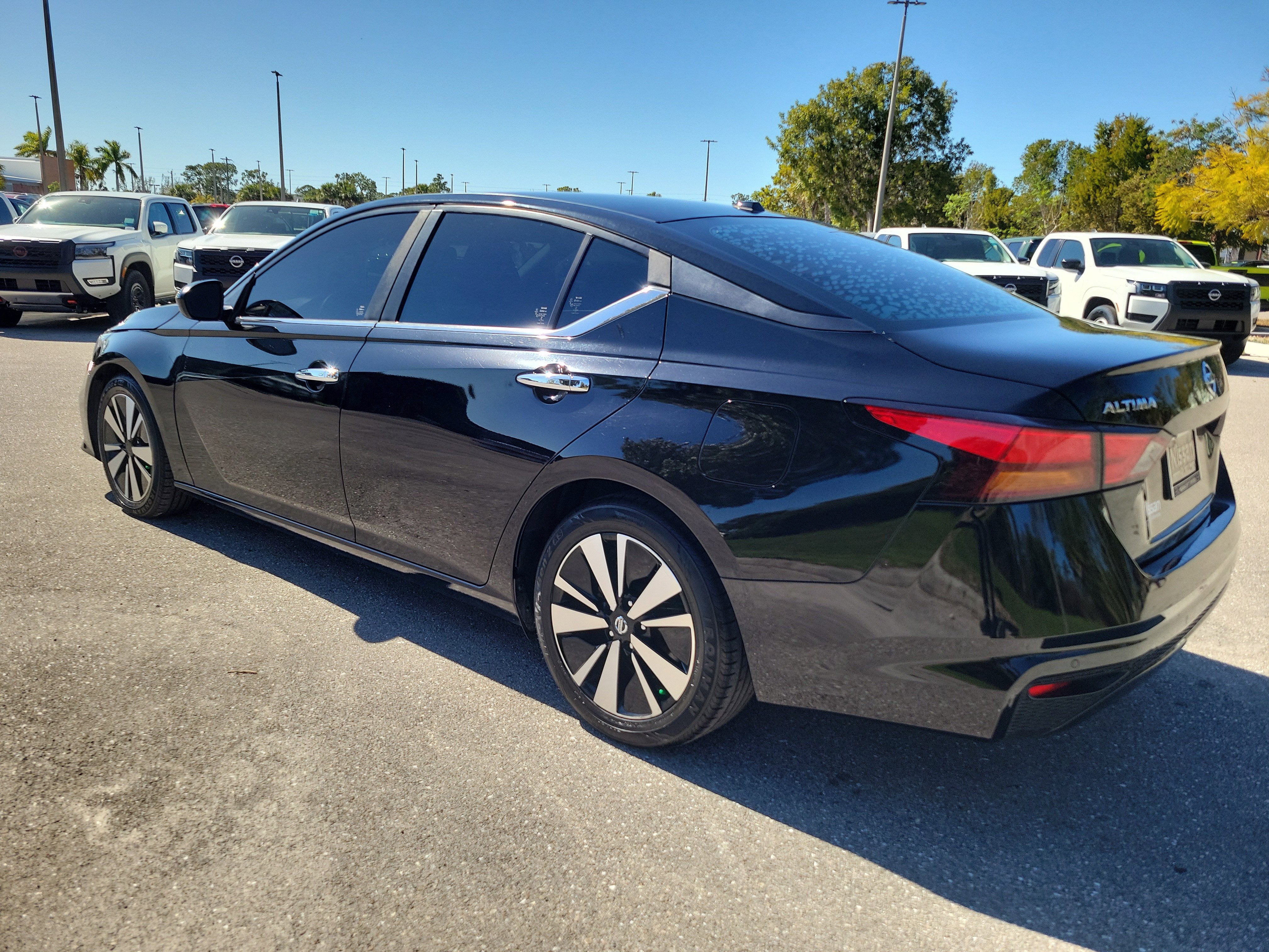 2022 Nissan Altima 2.5 SV