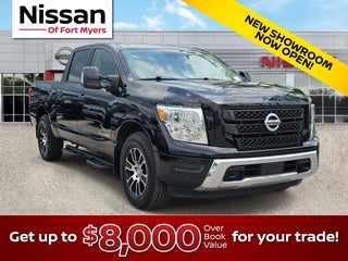 2022 Nissan Titan SV