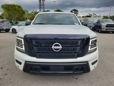 2024 Nissan Titan SV