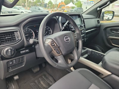 2024 Nissan Titan SV