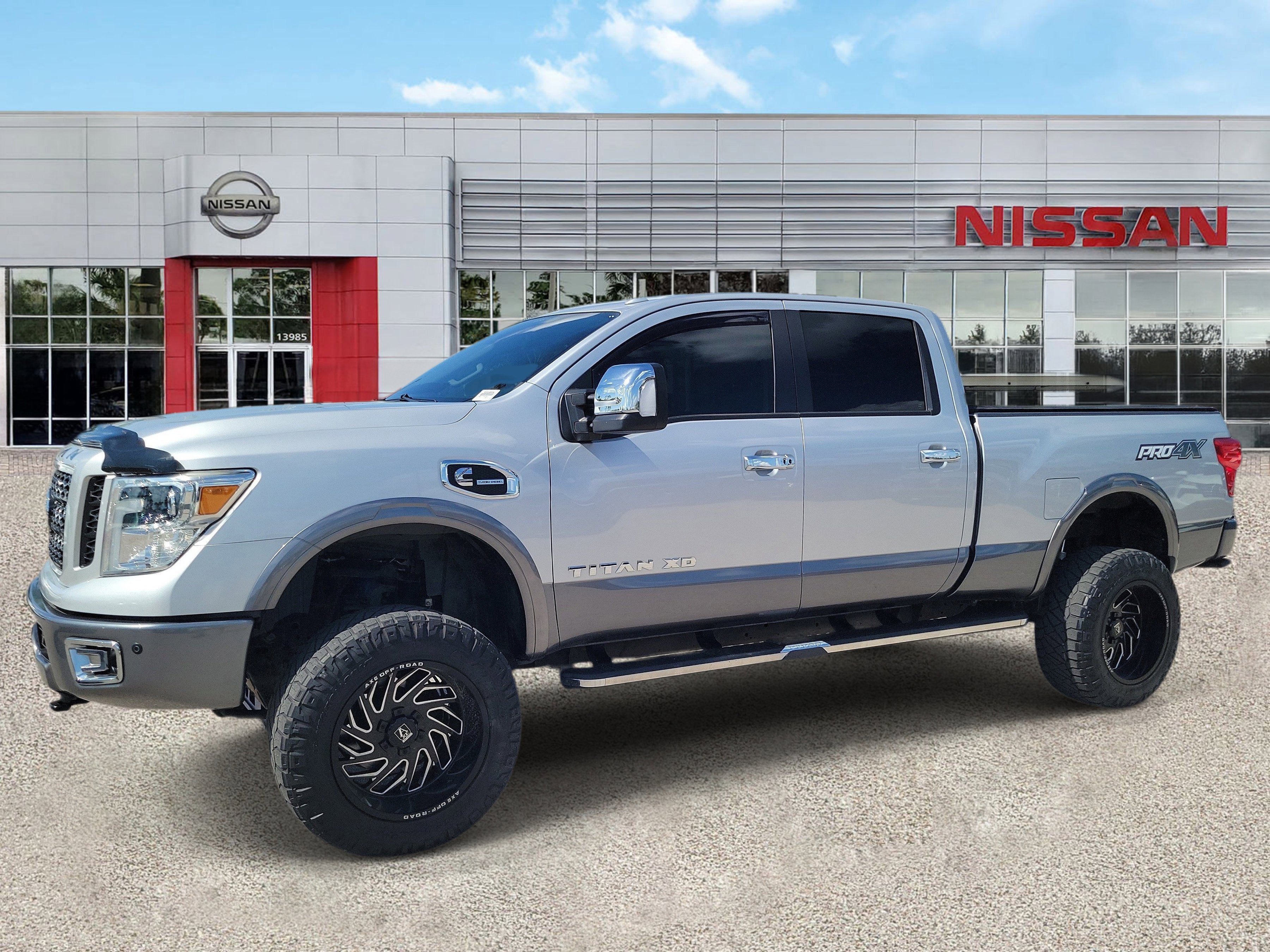 2019 Nissan Titan XD PRO-4X