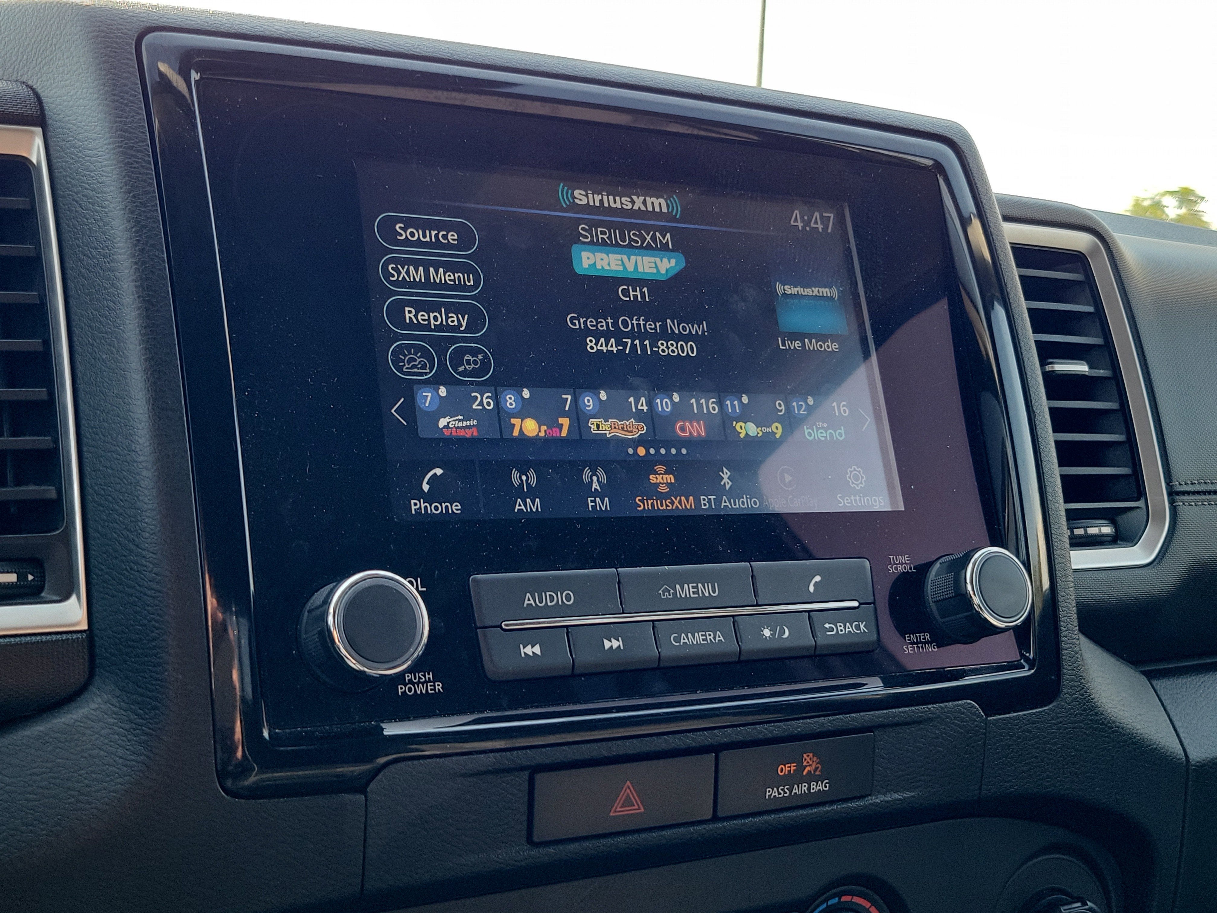 2022 Nissan Frontier SV