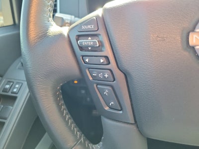 2024 Nissan Frontier SL