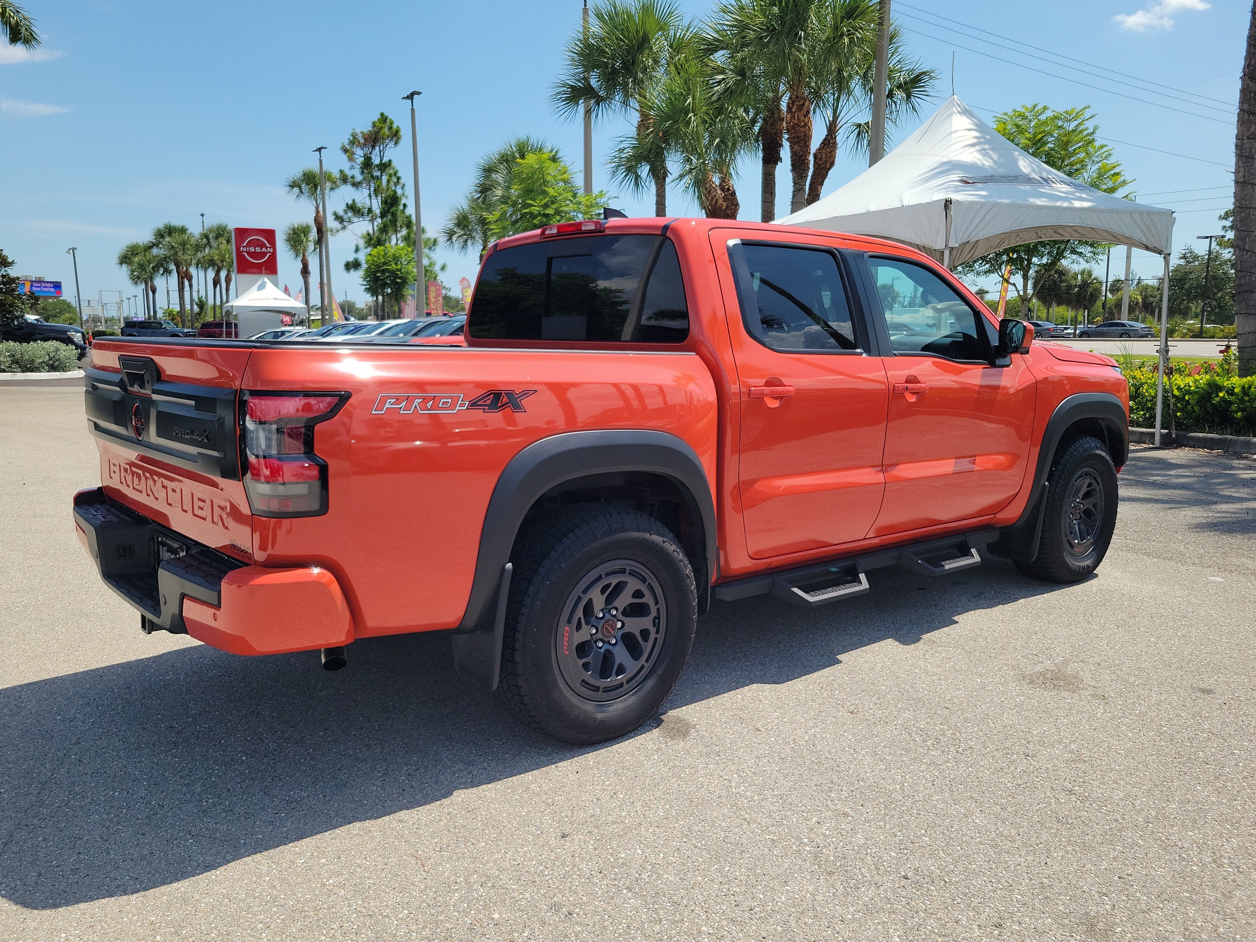 2025 Nissan Frontier PRO-4X