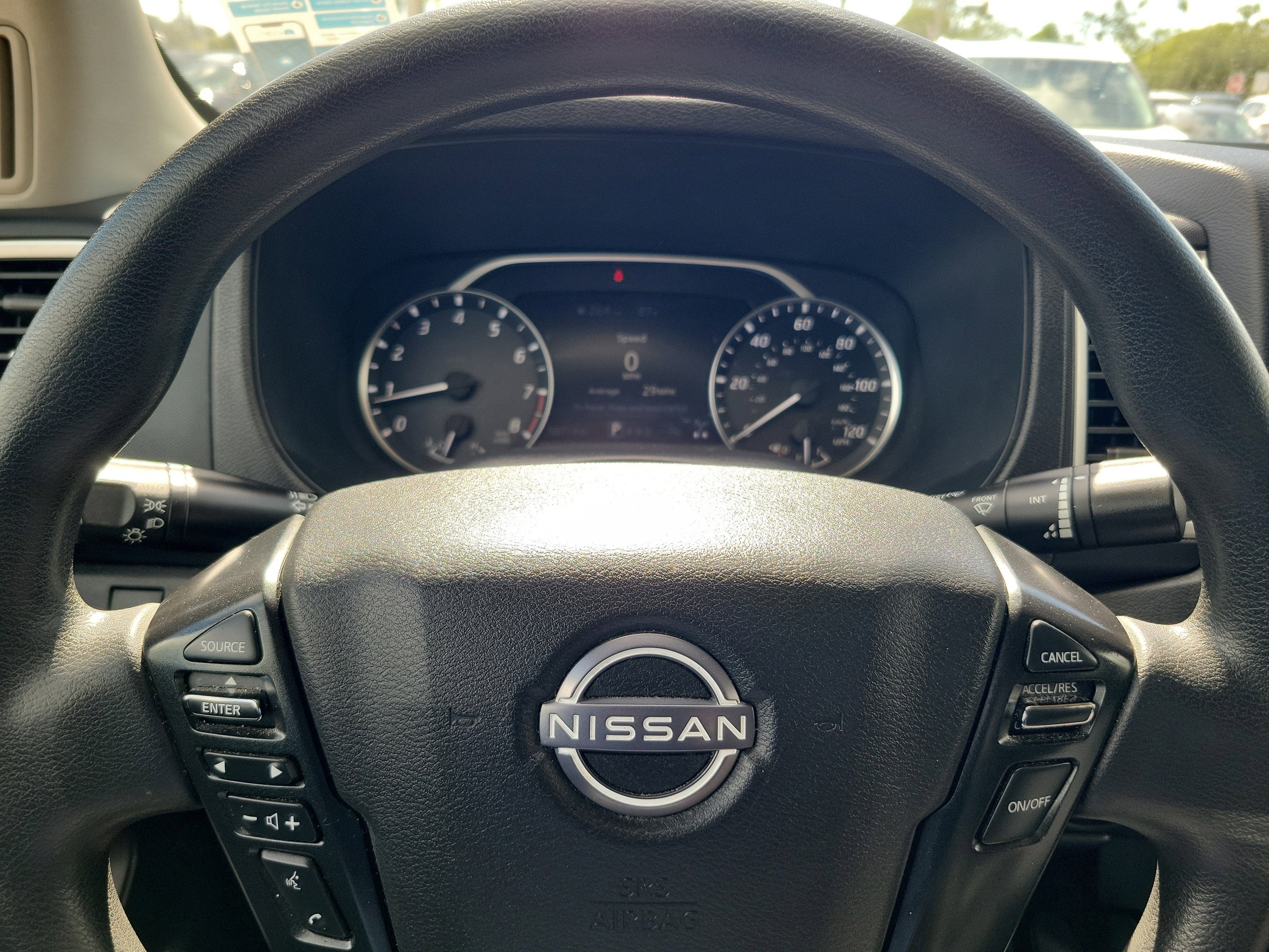 2023 Nissan Frontier SV