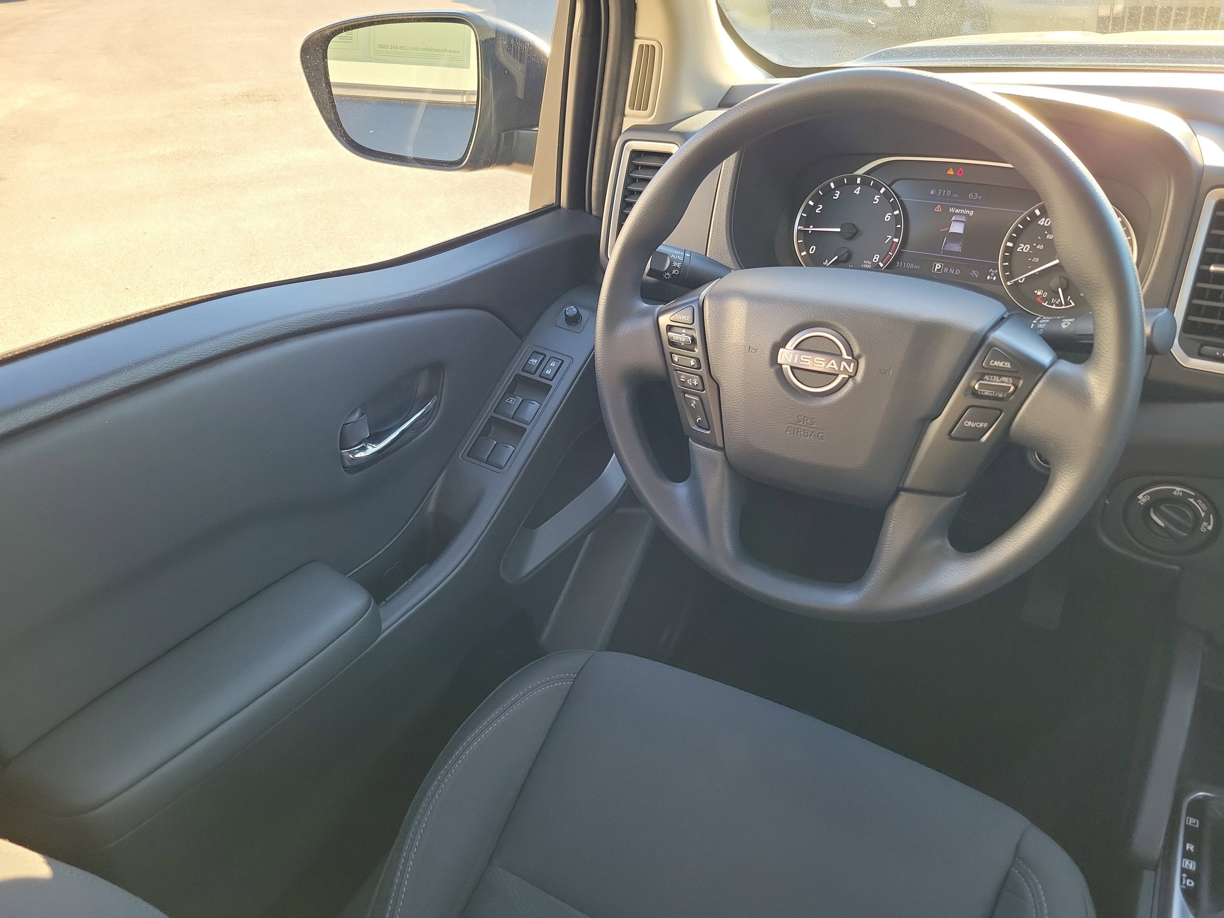 2024 Nissan Frontier SV