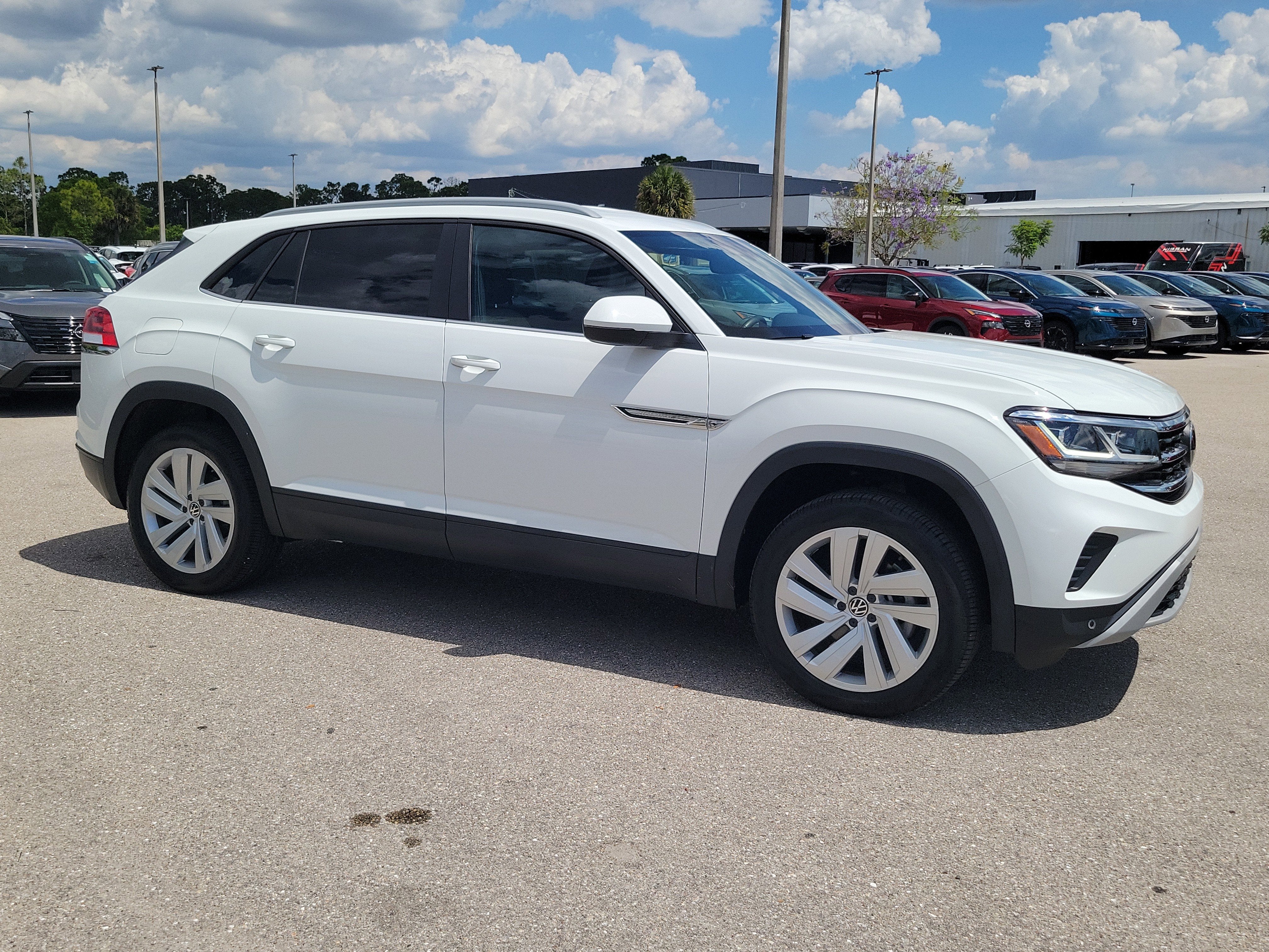 2021 Volkswagen Atlas Cross Sport 2.0T SE w/Technology