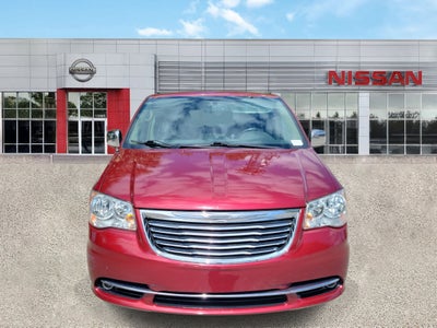 2014 Chrysler Town & Country Touring-L