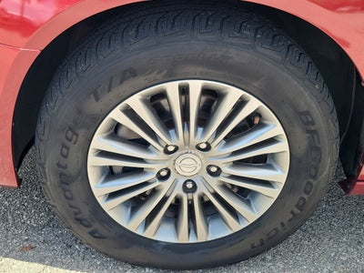 2014 Chrysler Town & Country Touring-L