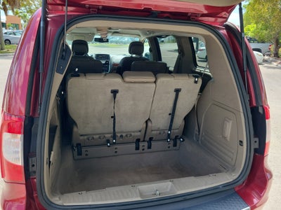 2014 Chrysler Town & Country Touring-L