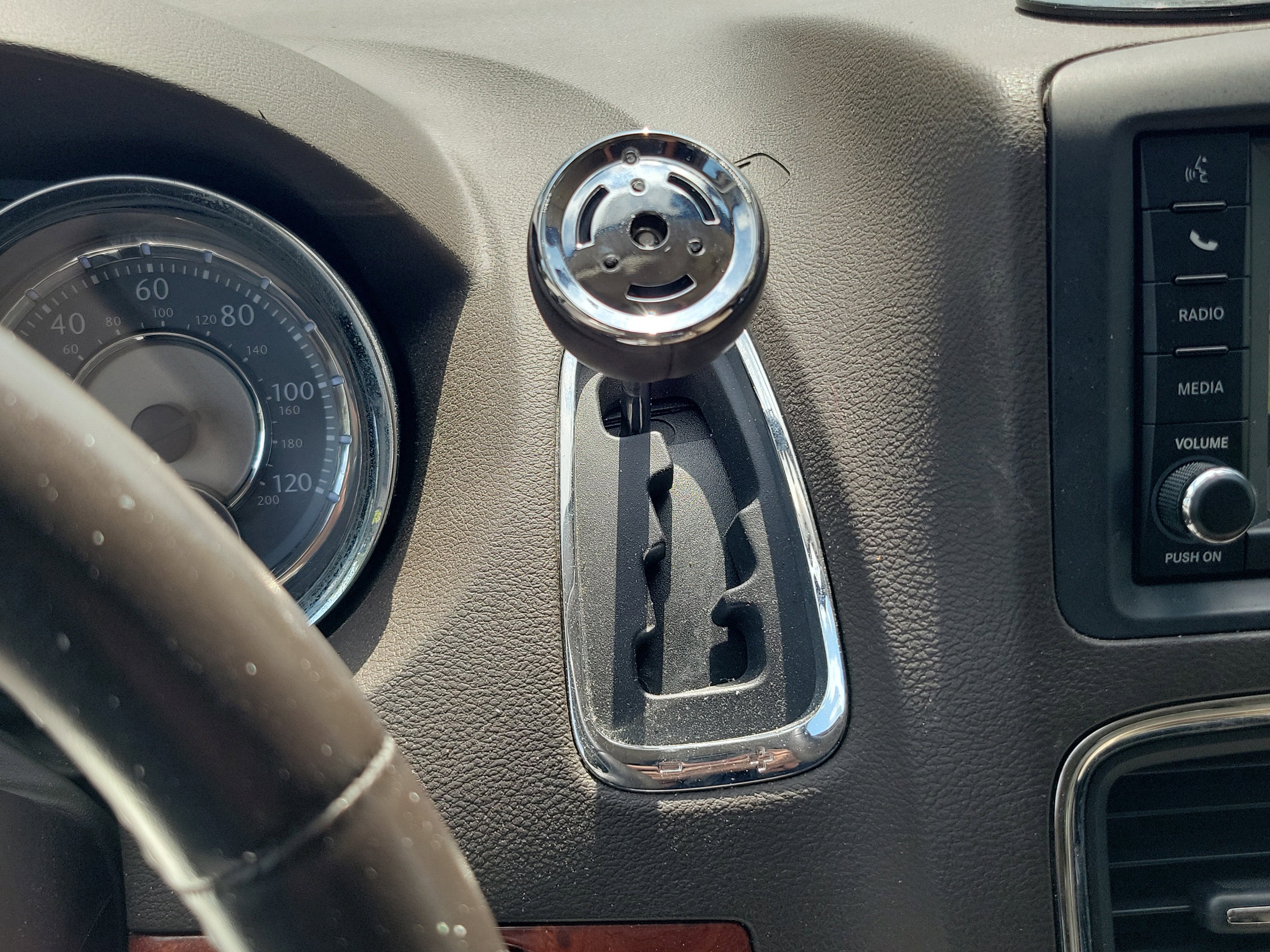 2014 Chrysler Town & Country Touring-L