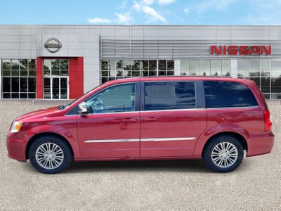 2014 Chrysler Town & Country Touring-L