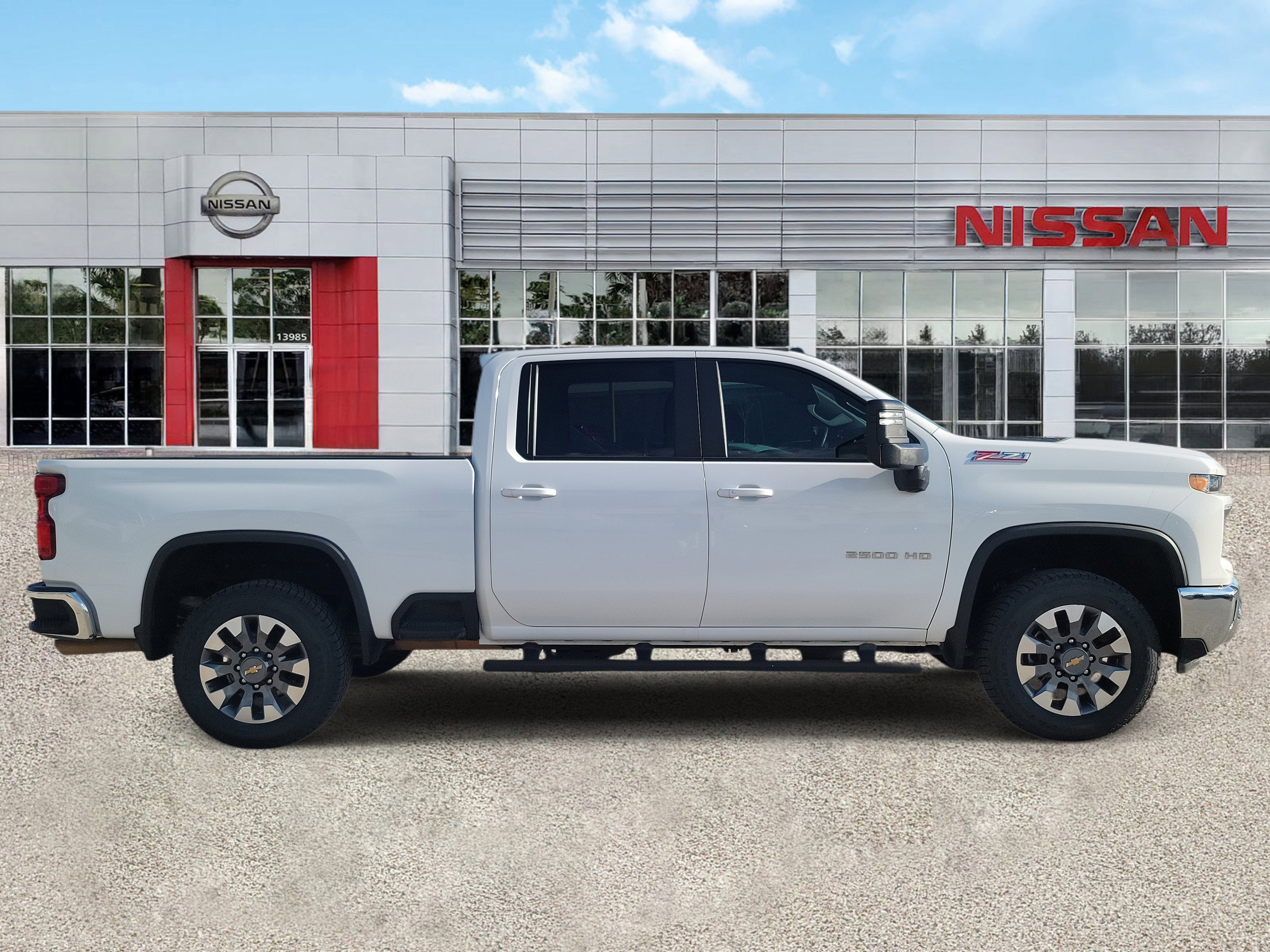 2025 Chevrolet Silverado 2500HD LT